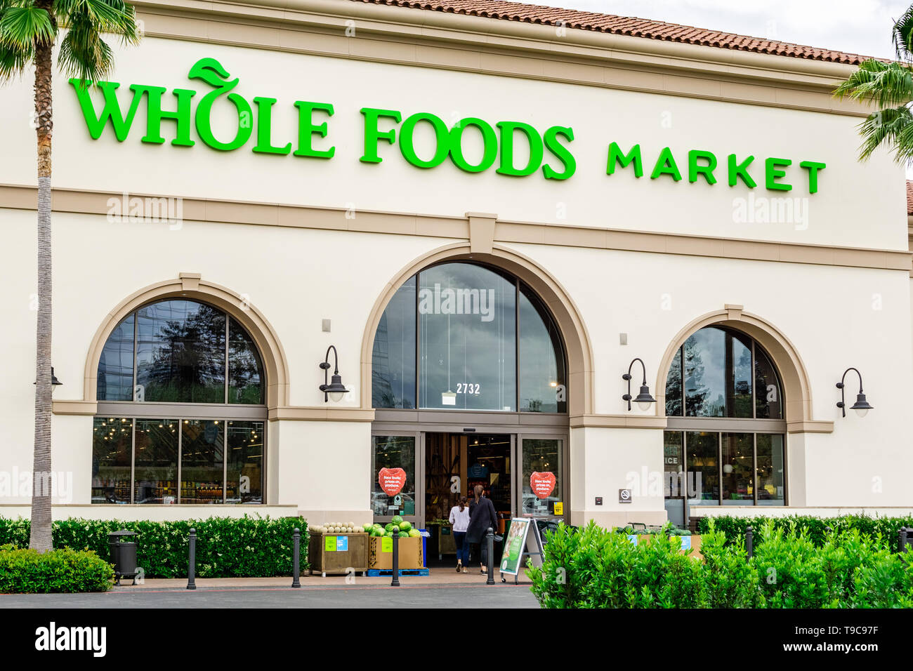 May 15, 2019 Santa Clara / CA / USA The Whole Foods supermarket