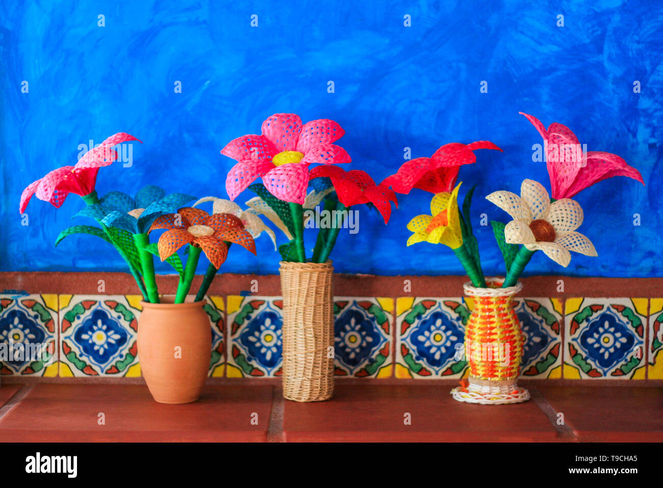 Colorful Mexican paper flowers, Oaxaca, Juarez, Mexico Stock Photo - Alamy