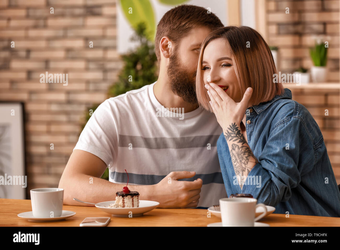 Kiss Cafe datingpopulaire dating app Indonesië