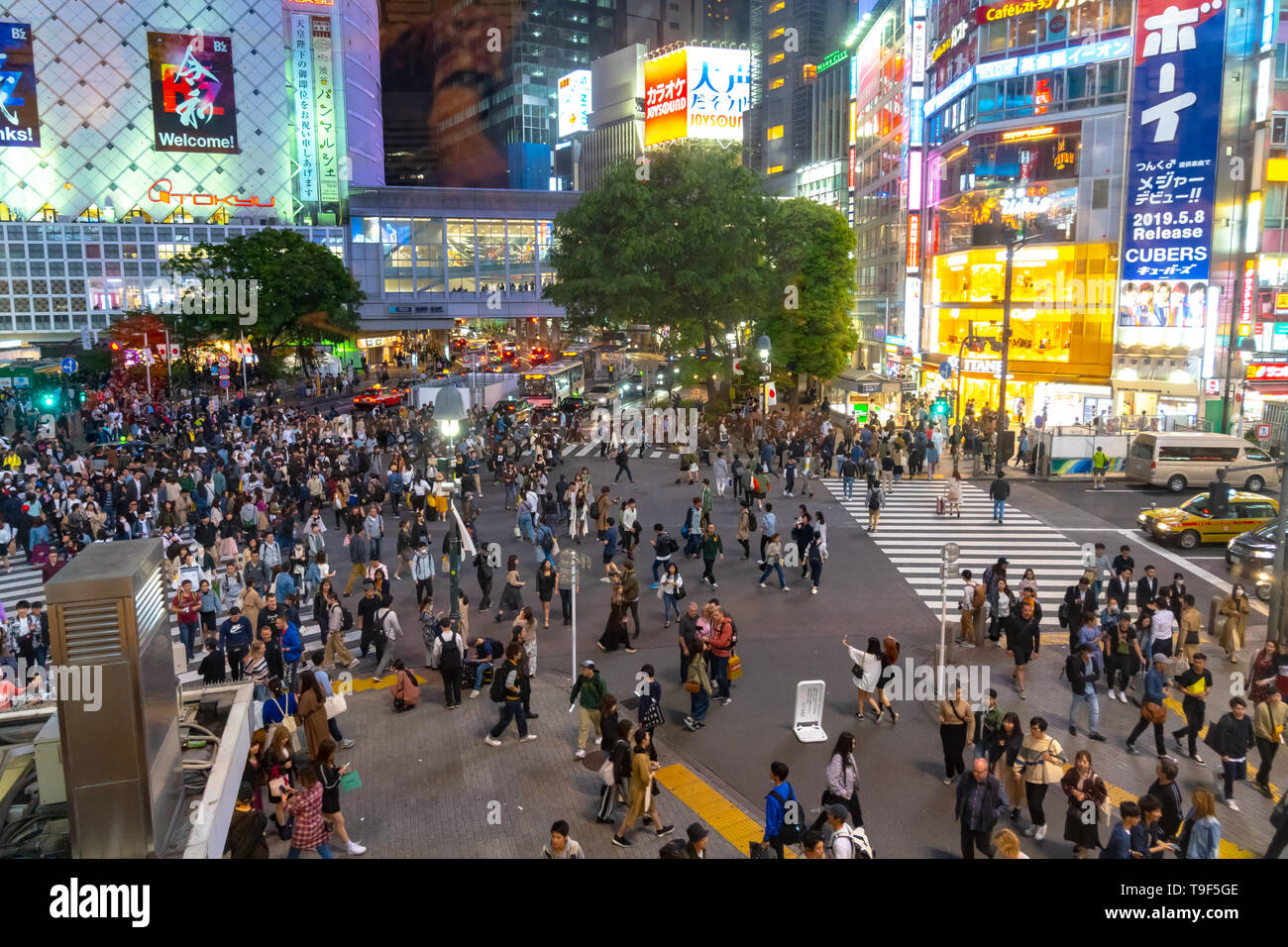 Shibuya Crossing is one of the busiest crosswalks in the world ...