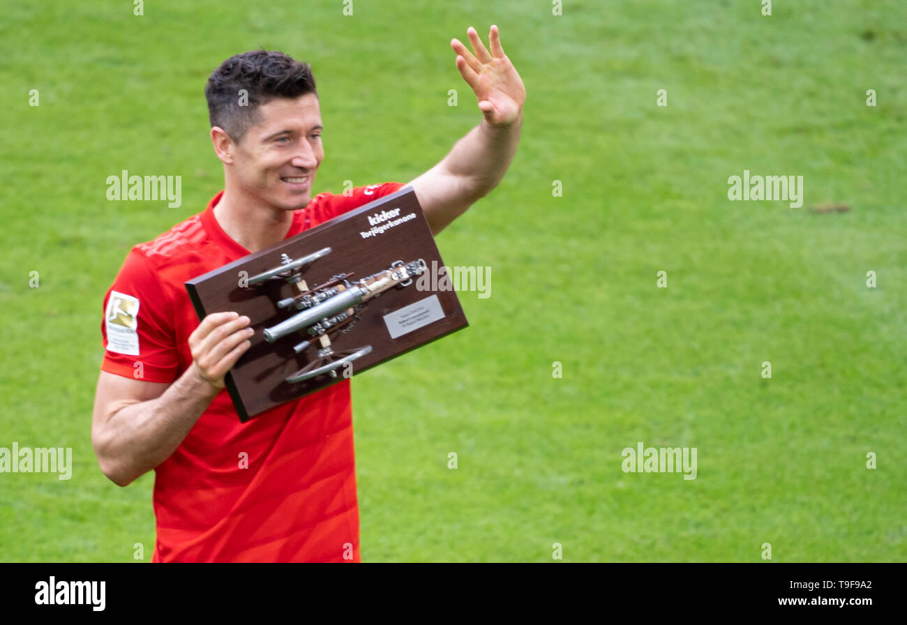 Munich Germany 18th May 19 Soccer Bundesliga Bayern Munich Eintracht Frankfurt 34th Matchday In The Allianz Munich Germany 18th May 19 Soccer Bundesliga Bayern Munich Eintracht Frankfurt 34th Matchday In The Allianz