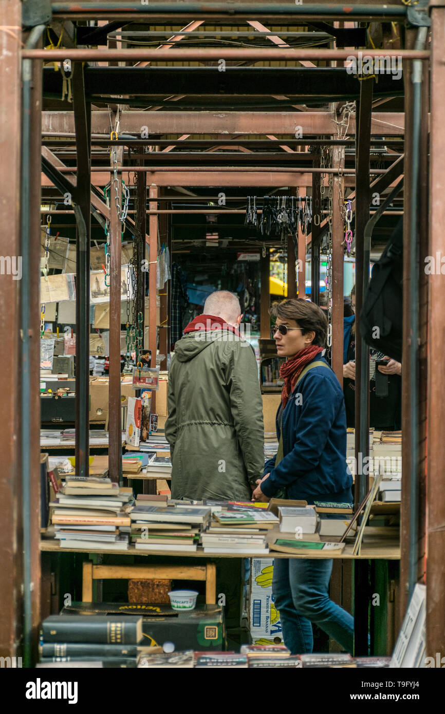 Unitarg flea market hires stock photography and images Alamy