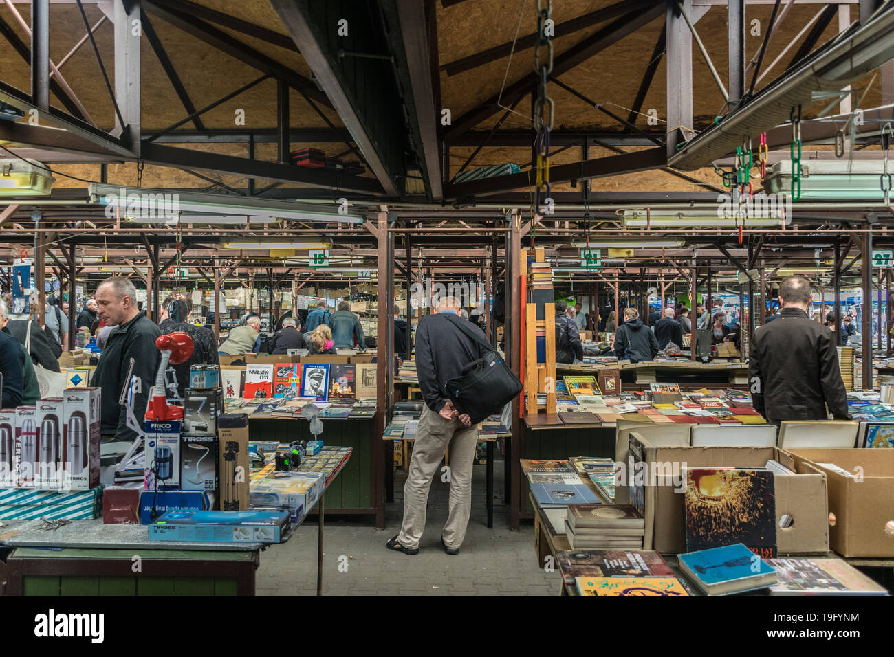 Unitarg flea market hires stock photography and images Alamy