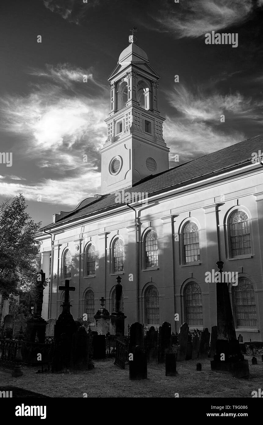 Charleston usa downtown city Black and White Stock Photos & Images - Alamy
