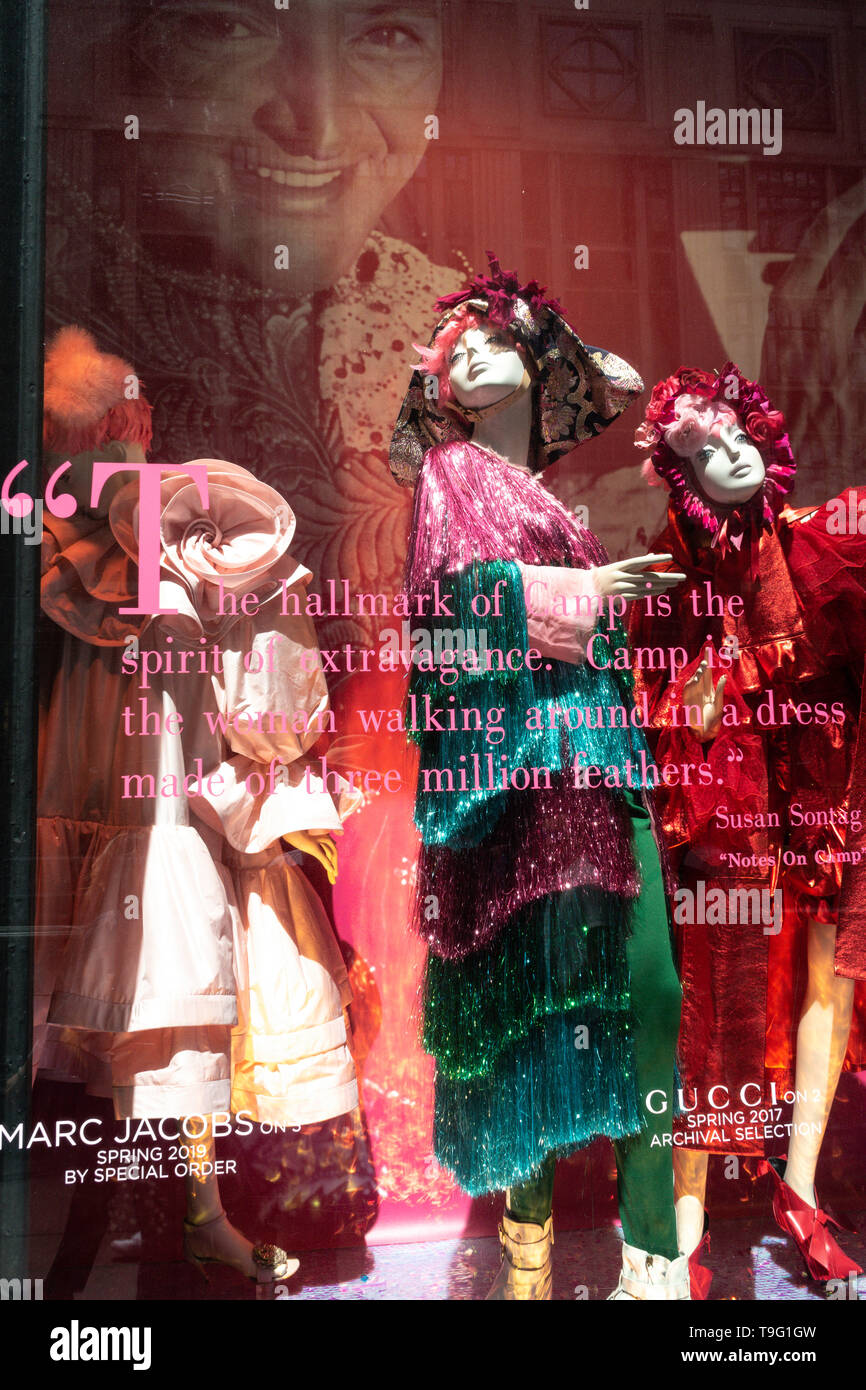 Bergdorf Goodman Department Store Windows coincide with The Metropolitan Museum of Art Costume Institute Exhibit 'Camp: Notes on Fashion', NYC, USA Stock Photo