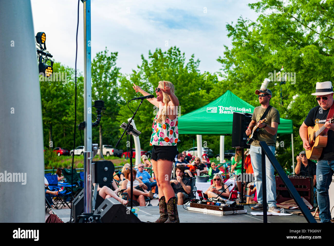 Lauren mink hires stock photography and images Alamy