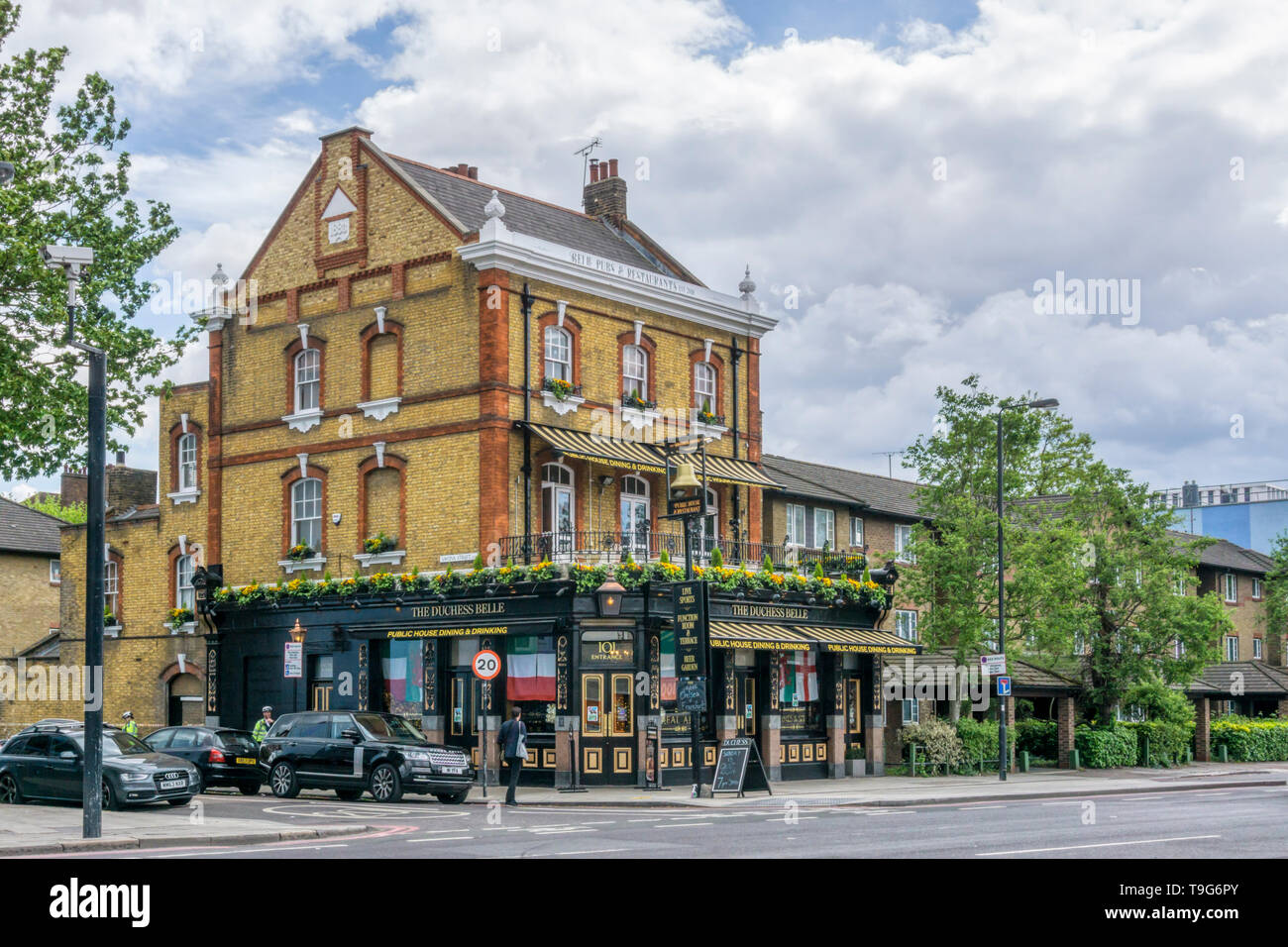 The Duchess Belle pub in Battersea Park Road, South London. Stock Photo