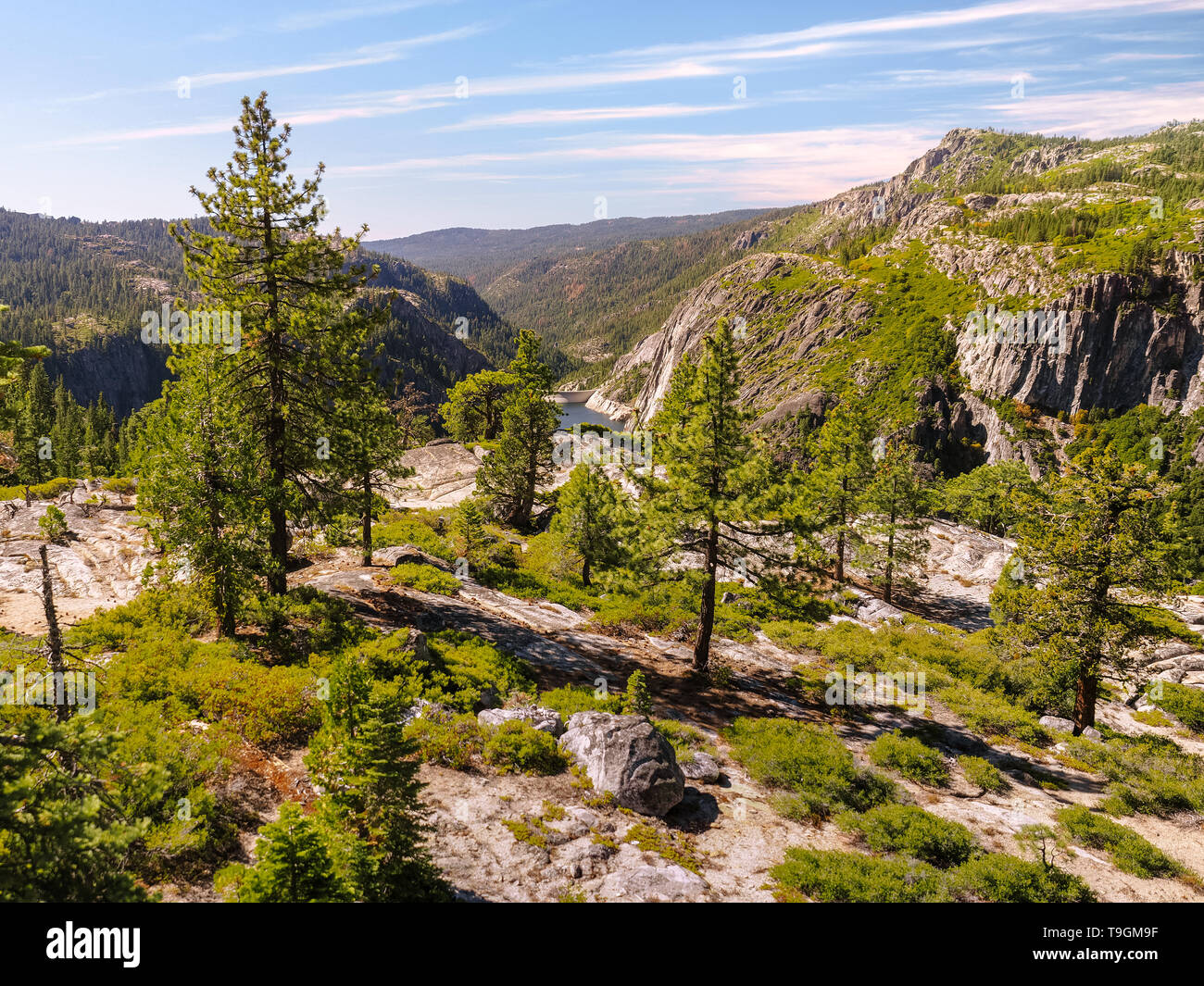 Sierra nevada dam hires stock photography and images Alamy