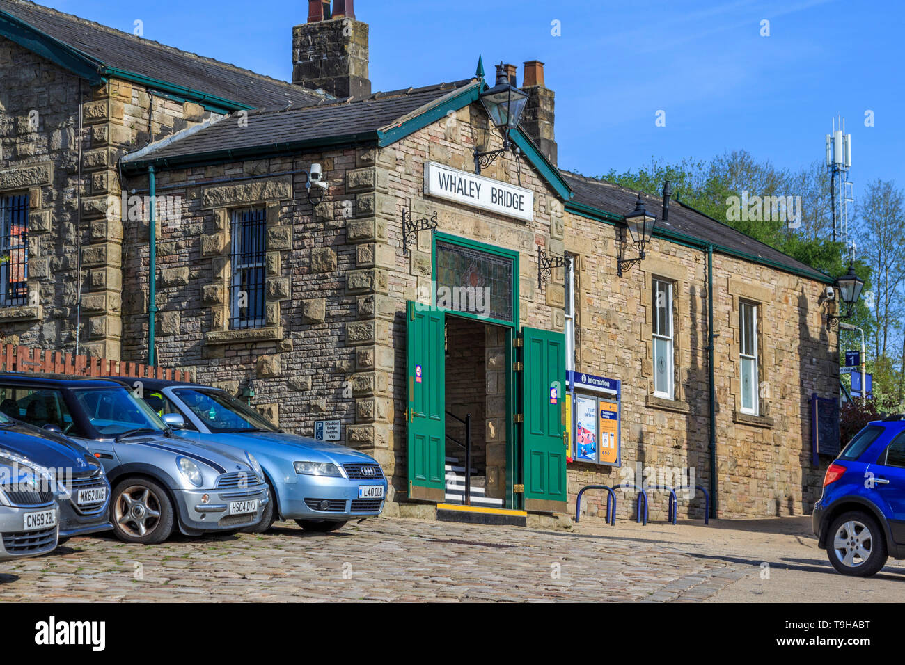 Whaley bridge peak district hires stock photography and images Alamy