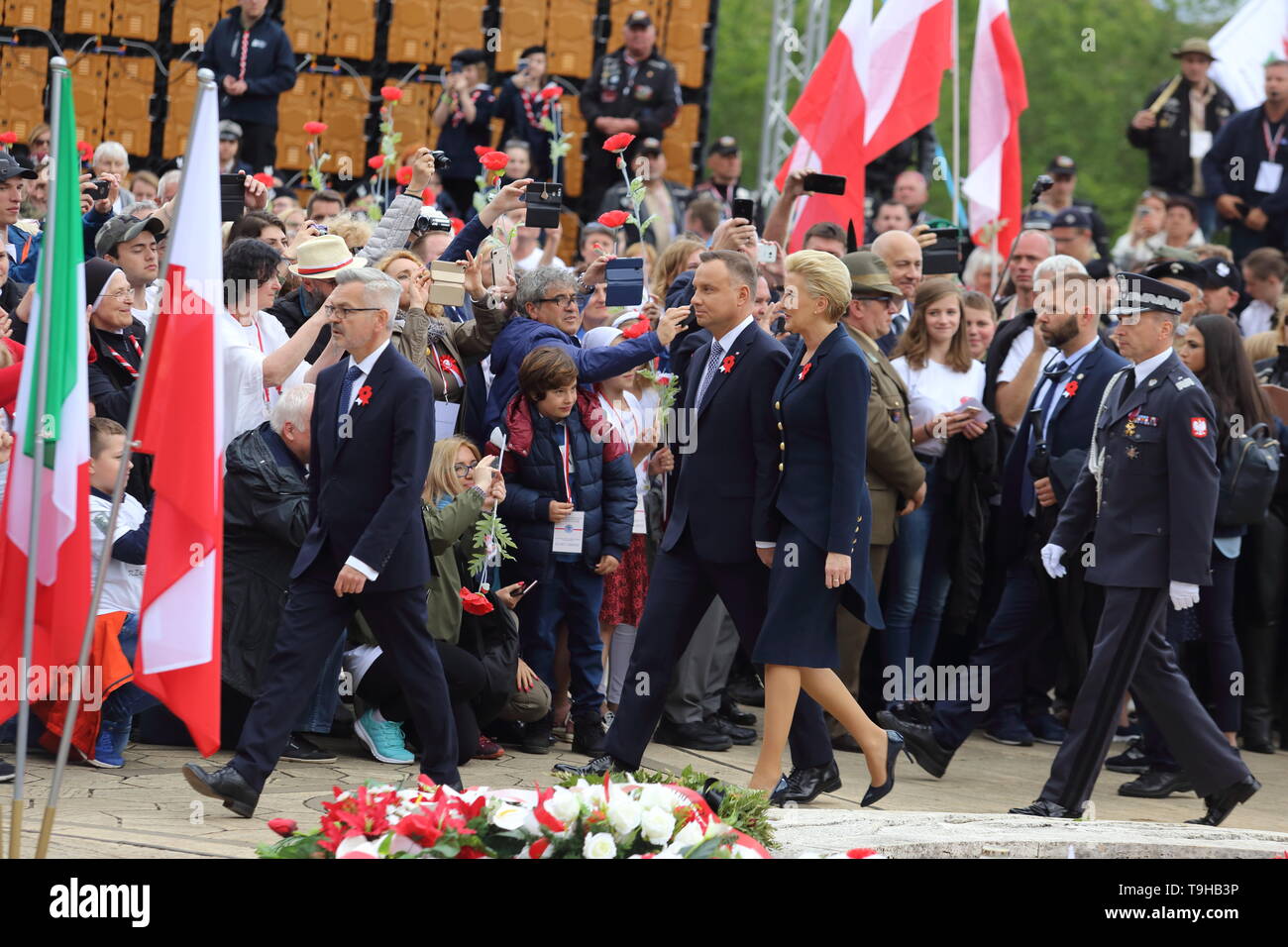 Cassino, Italy - May 18, 2019: The entry of Polish President Andrzej Duda and his wife to the Polish military cemetery for celebrations on the occasion of the 75th anniversary of the Battle of Montecassino Stock Photo