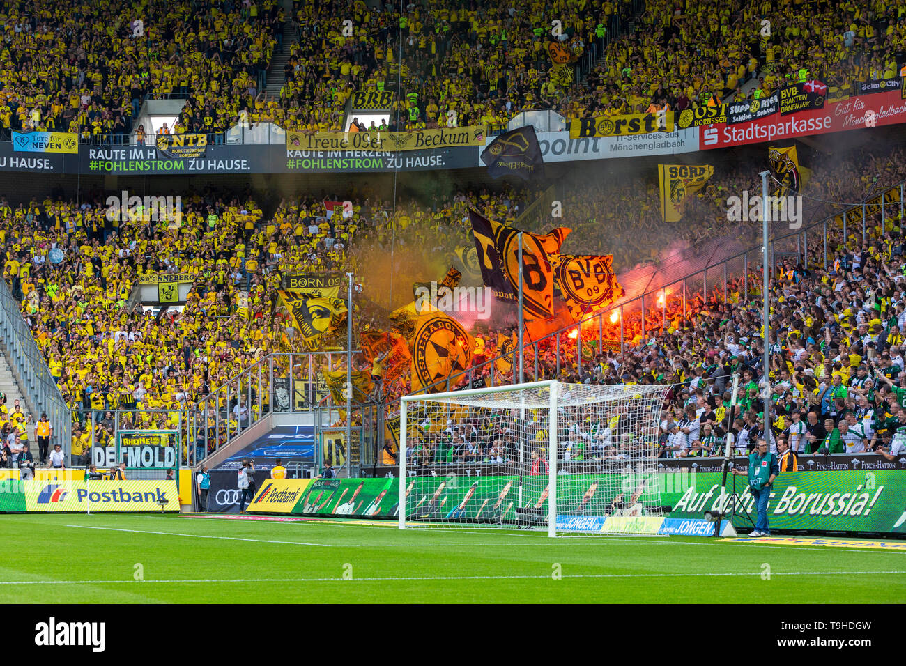 Sports Football Bundesliga 2018 2019 Borussia Moenchengladbach Vs Bvb Borussia Dortmund 0 2 Stadium Borussia Park