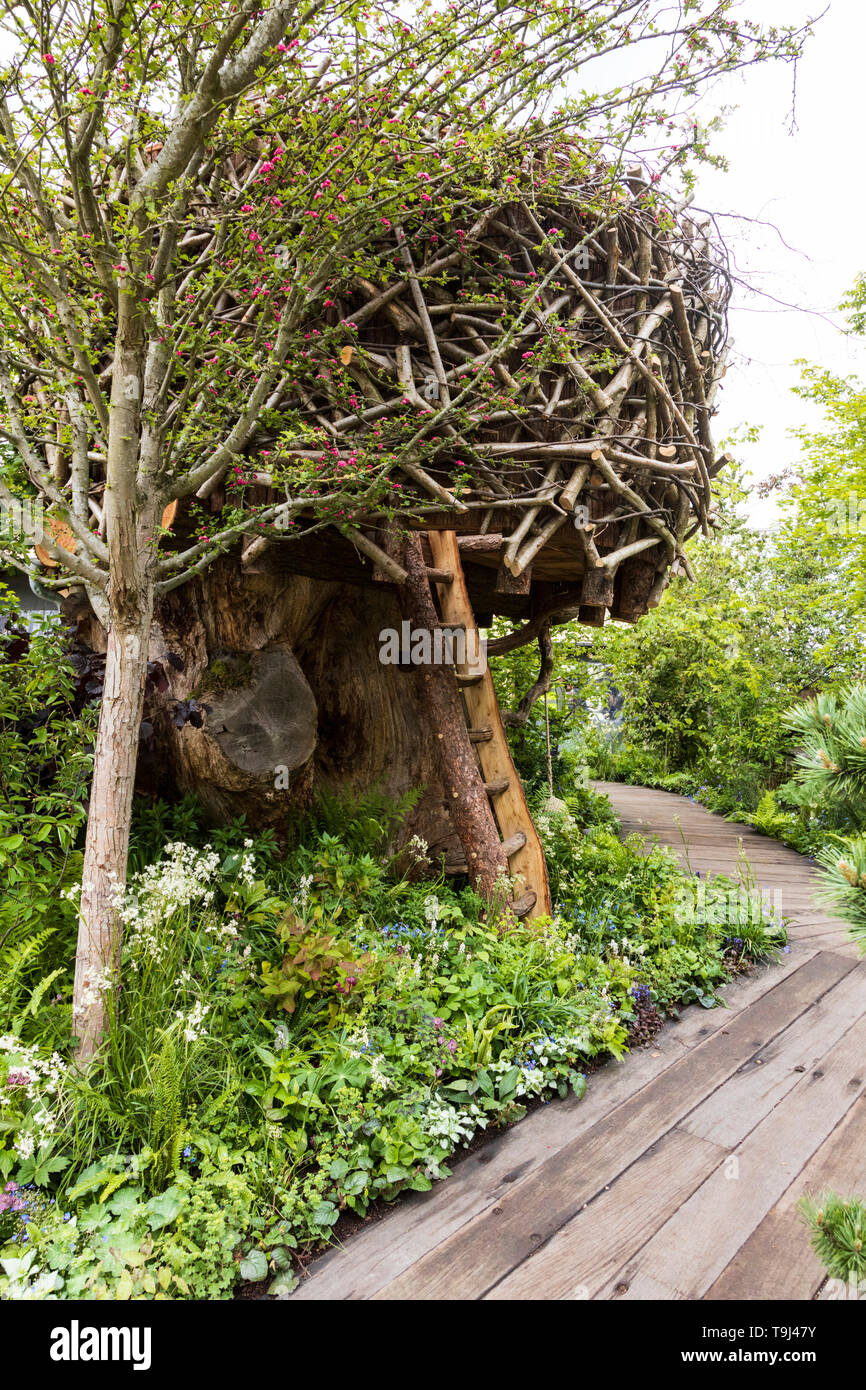 London, UK. 19 May 2019. The Back to Nature garden project with tree house, co-designed by Catherine, the Duchess of Cambridge. Photo: Bettina Strenske/Alamy Live News Stock Photo