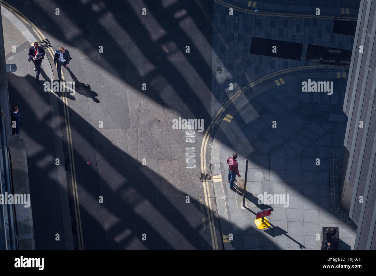 Gender inequality light hi-res stock photography and images - Alamy