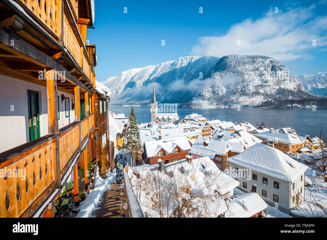 Panoramic view of the historic village of Hallstatt on a beautiful cold sunny day with blue sky and clouds in winter, Austria Stock Photo