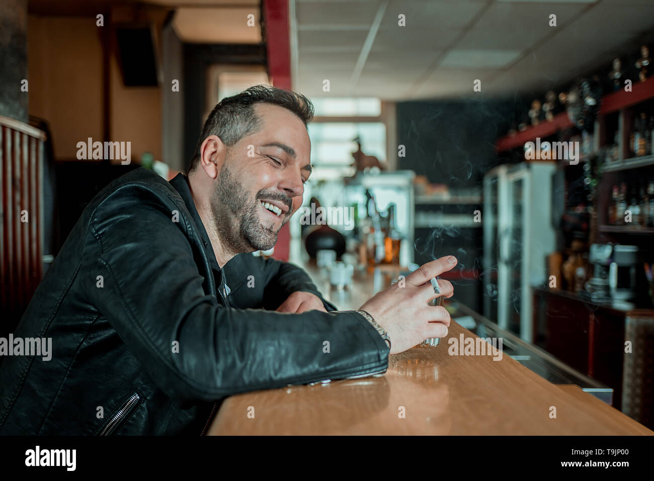 Nightlife bar man hi-res stock photography and images - Alamy