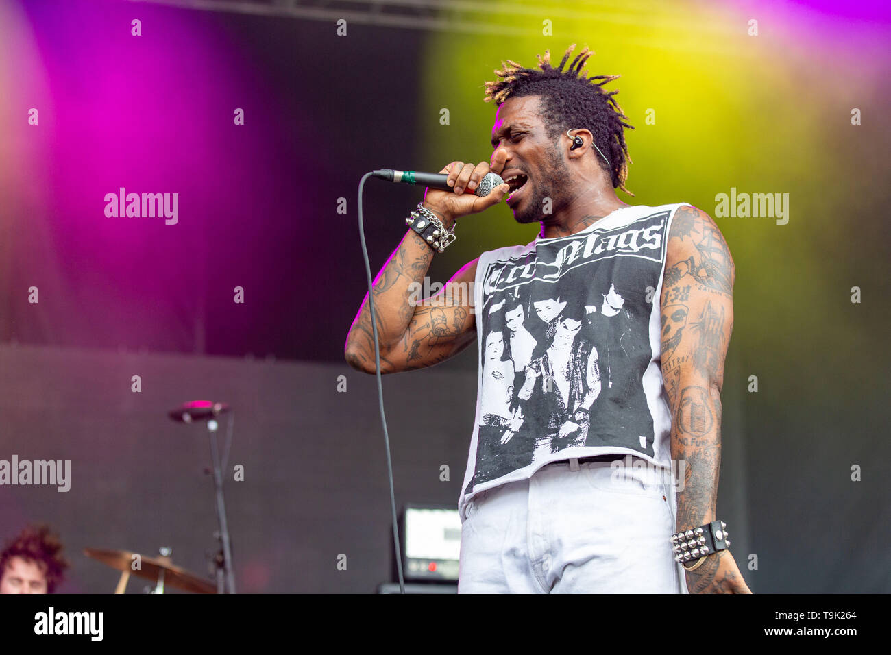 May 17, 2019 - Columbus, Ohio, U.S - EADDY of Ho99o9 during the Sonic Temple Music Festival at the MAPFRE Stadium in Columbus, Ohio (Credit Image: © Daniel DeSlover/ZUMA Wire) Stock Photo