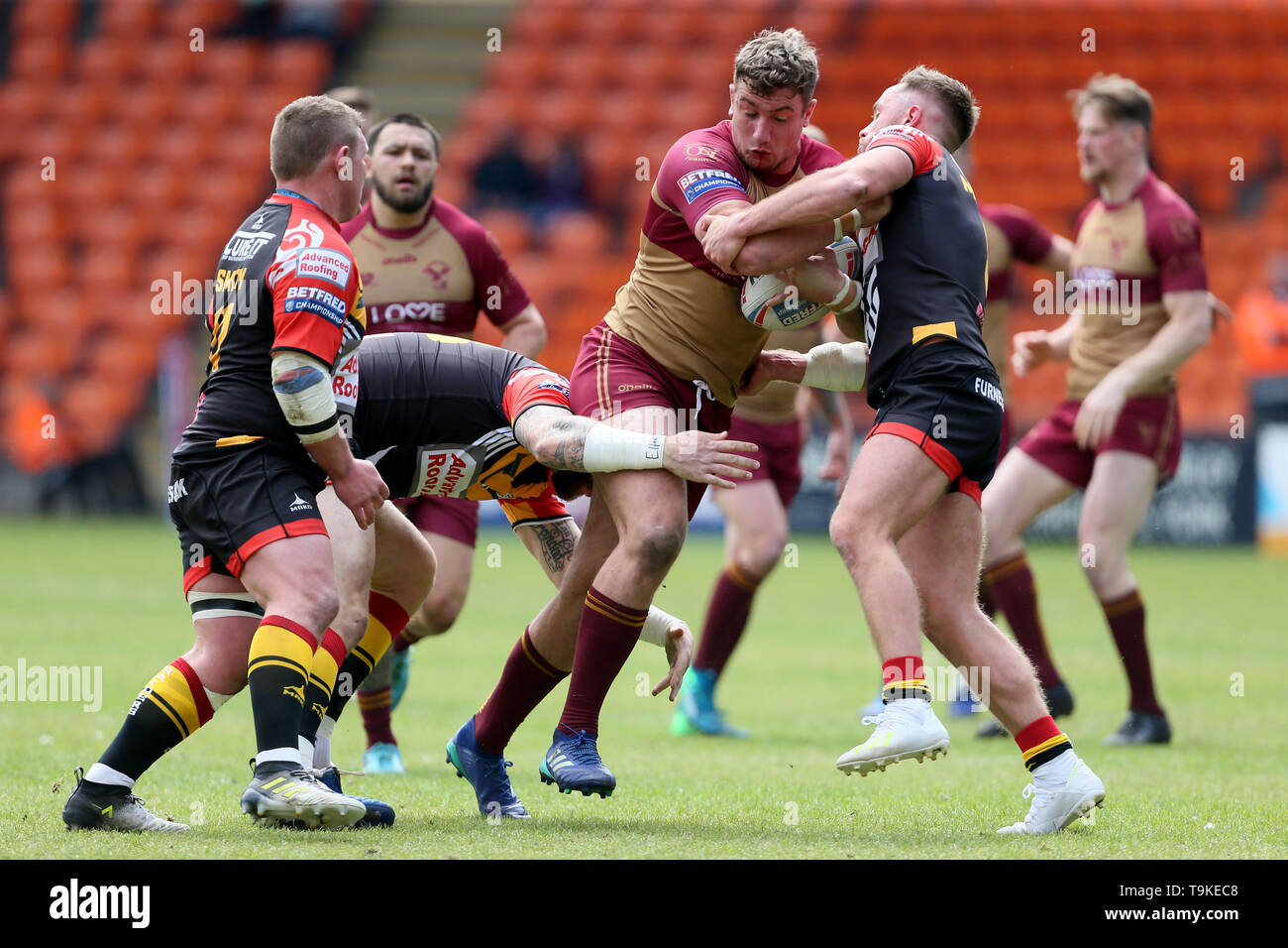 Sheffeld Eagles Nathan Mason is held up by the Barrow Raiders defence during the Betfred Championship Summer Bash match at Bloomfield Road, Blackpool. Stock Photo