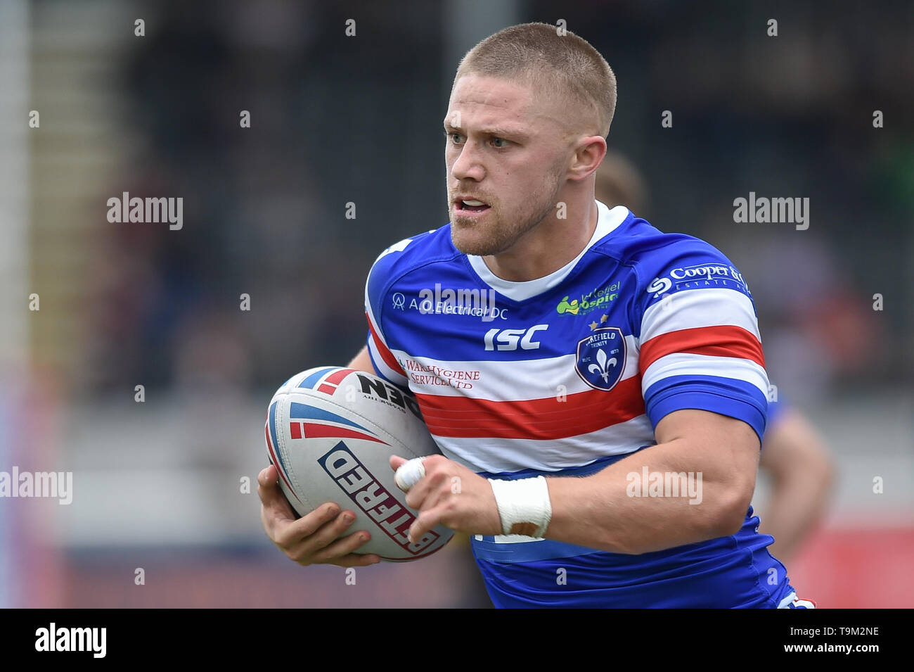 London, UK, 18 5 2019. 18 May 2019. TrailFinders Stadium, London, England; Rugby League Betfred Super League, London Broncos vs Wakefield Trinity; Ryan Hampshire Dean Williams/RugbyPixUK Stock Photo
