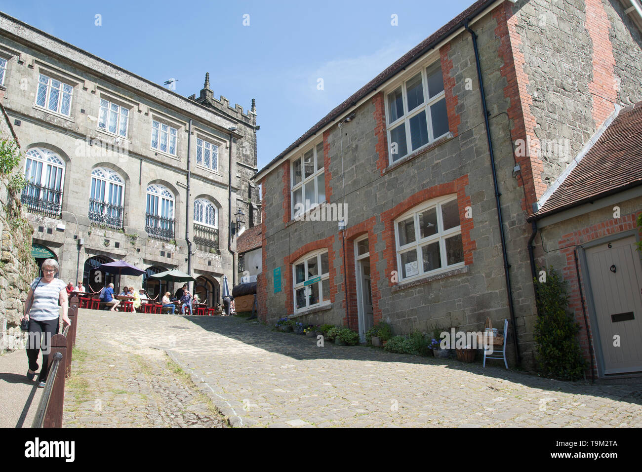 Gold Hill Shaftesbury town centre Stock Photo Alamy