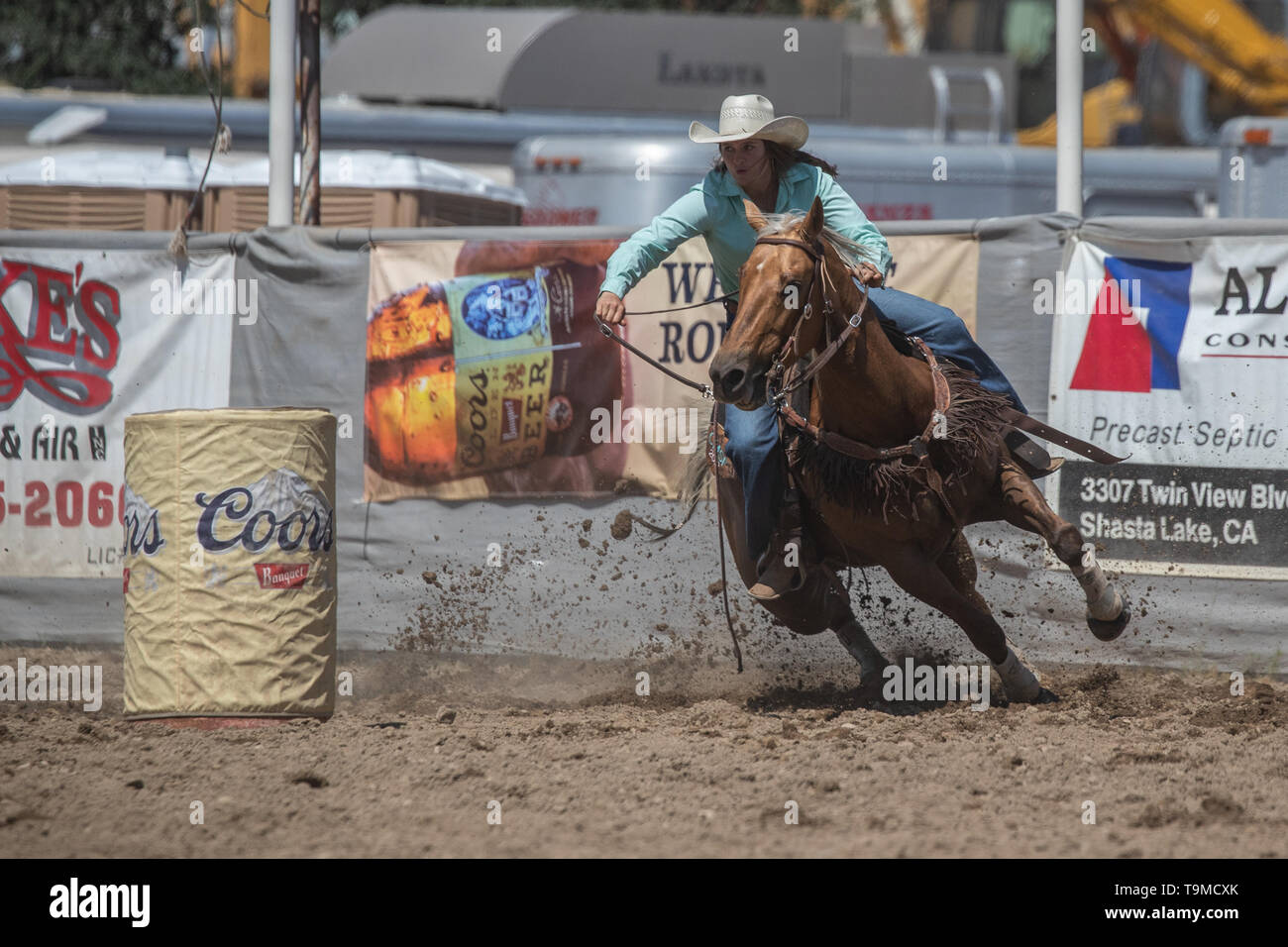 Rodeo action at the Cottonwood Rodeo in Cottonwood, California Stock Photo Alamy
