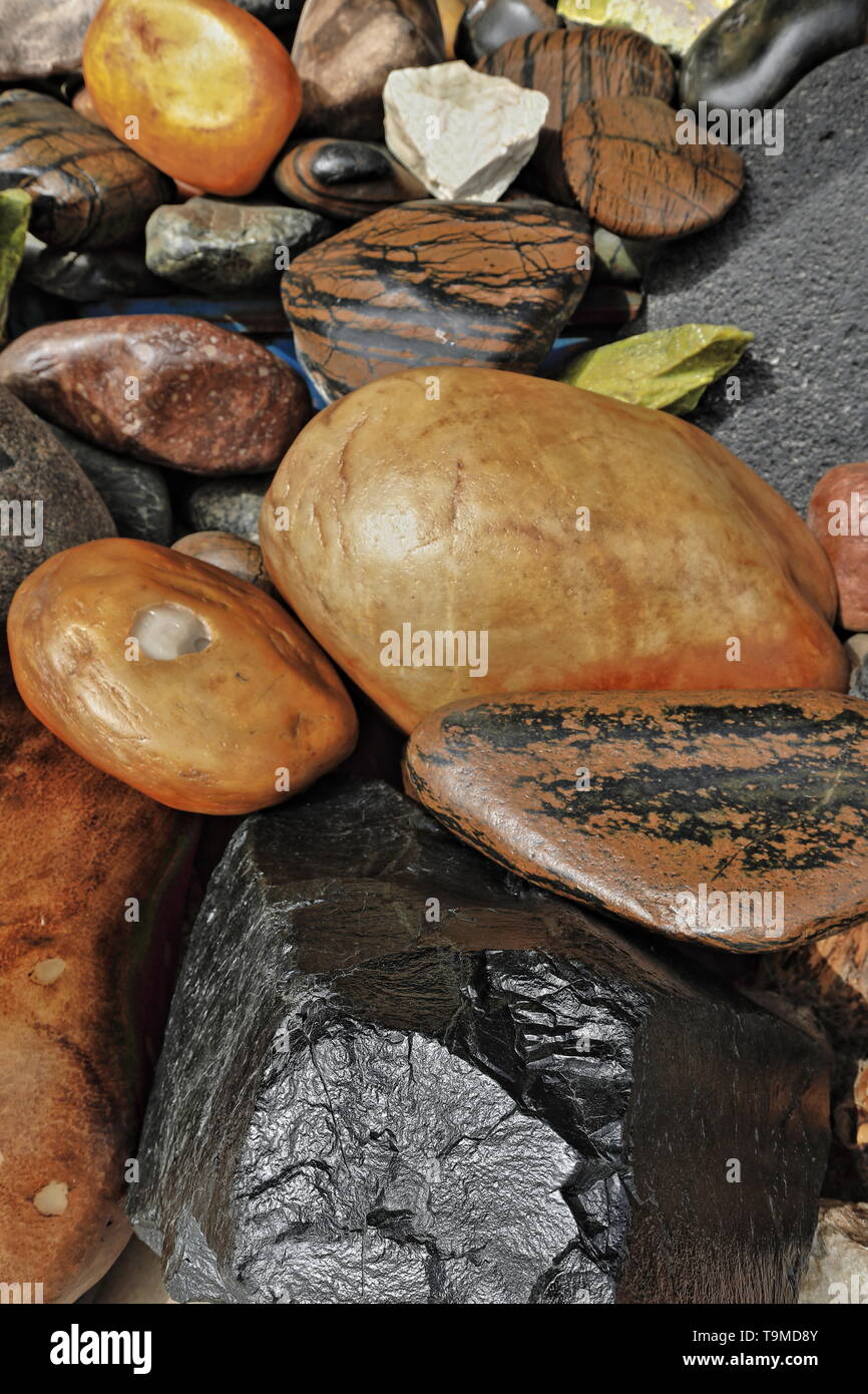 Jade pebbles-ziliao and other minerals at the Jade Bazaar-Hotan-Xinjiang-China-0144 Stock Photo