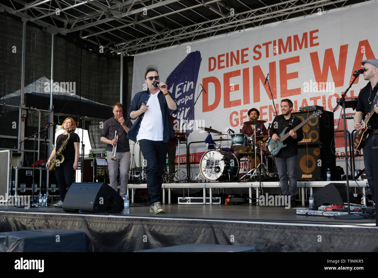 Frankfurt, Germany. 19th May 2019. The Berlin Boom Orchestra performs at the rally. More than 10,000 people marched through Frankfurt, under the Motto 'One Europe for all - Your voice against nationalism’, one week ahead of the 2019 European Election. They called for a democratic Europe and to set a sign against the emerging nationalism in Europe. The march was part of a European wide protest. Stock Photo
