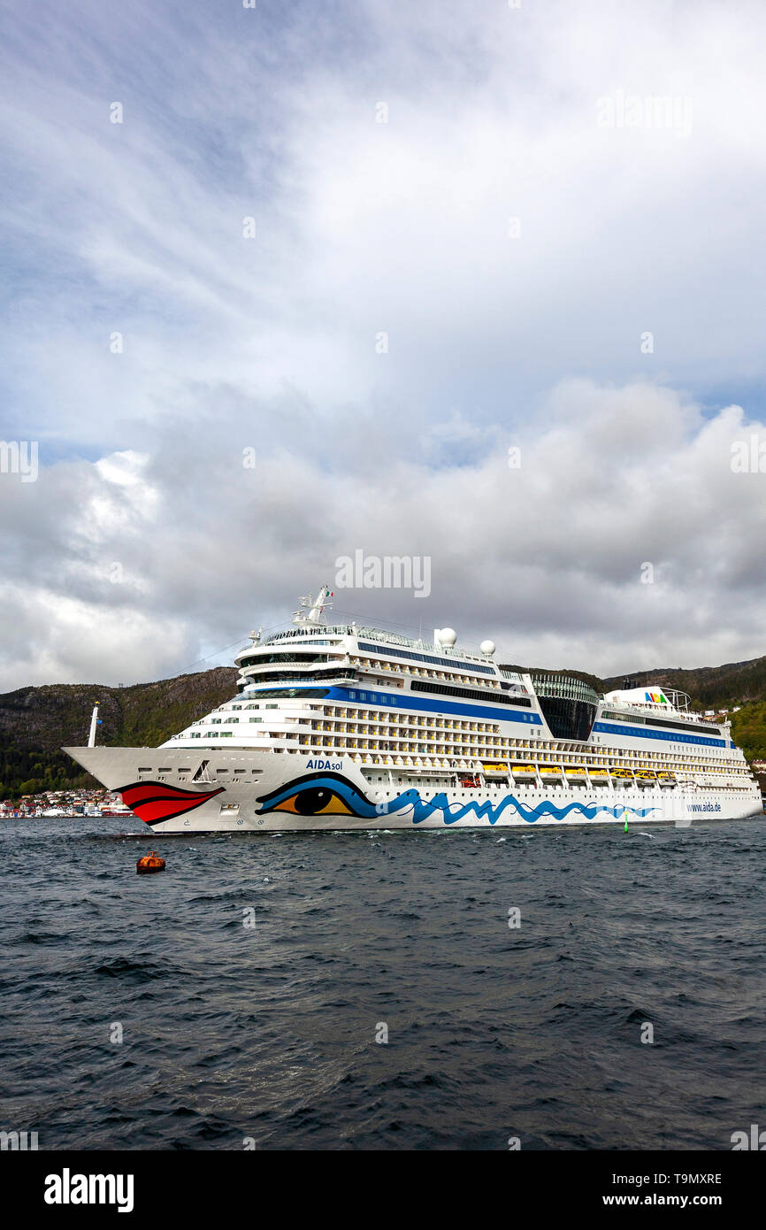 Cruise ship aidasol in port hi-res stock photography and images - Alamy
