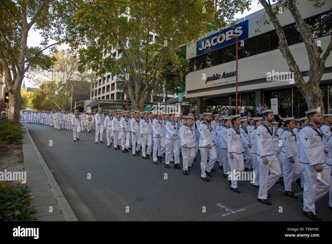 Perth, Australia. 25th April 2019. Anzac Parade in Perth WA