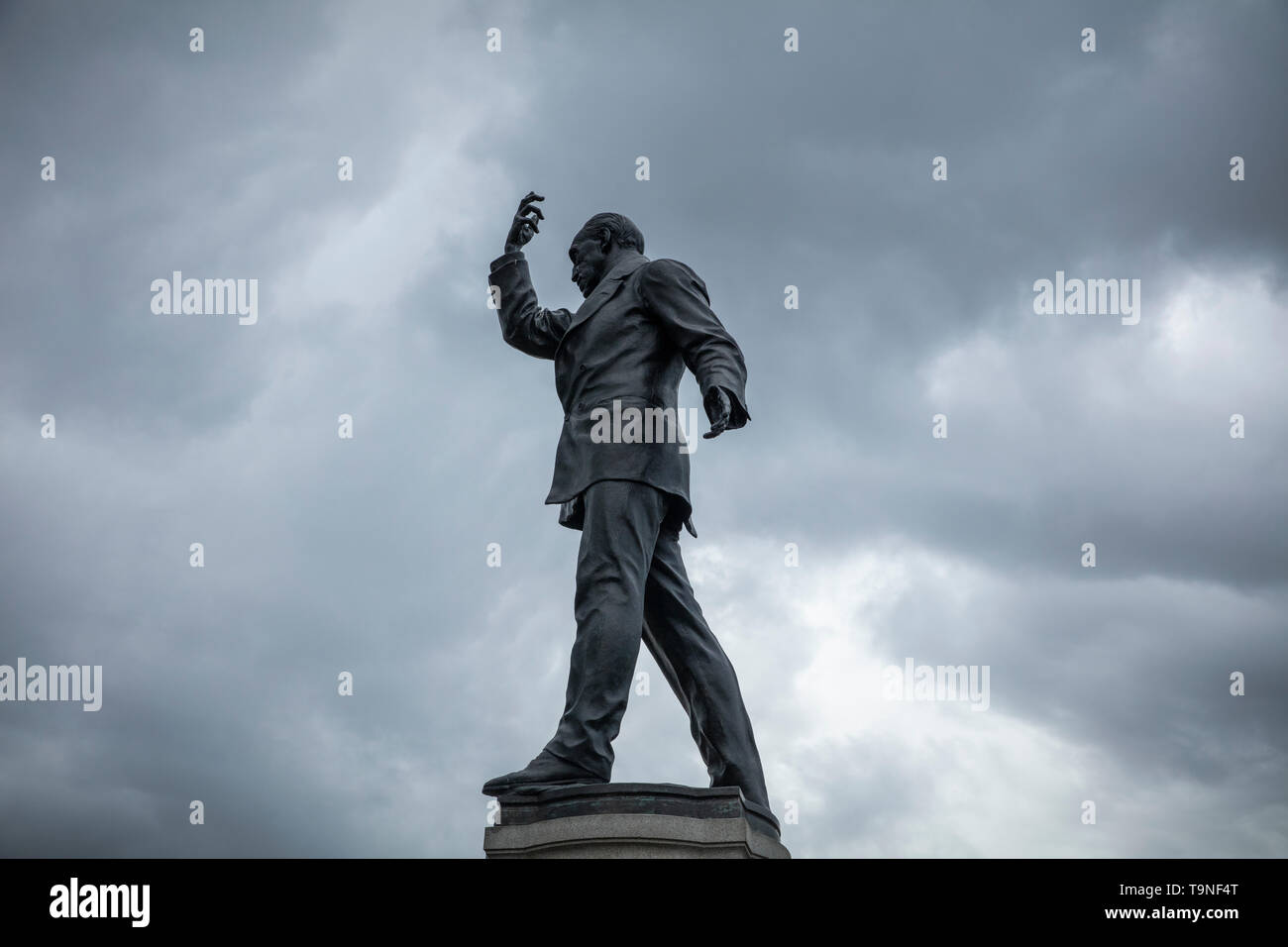 Lord Carson Statue at Stormont Stock Photo