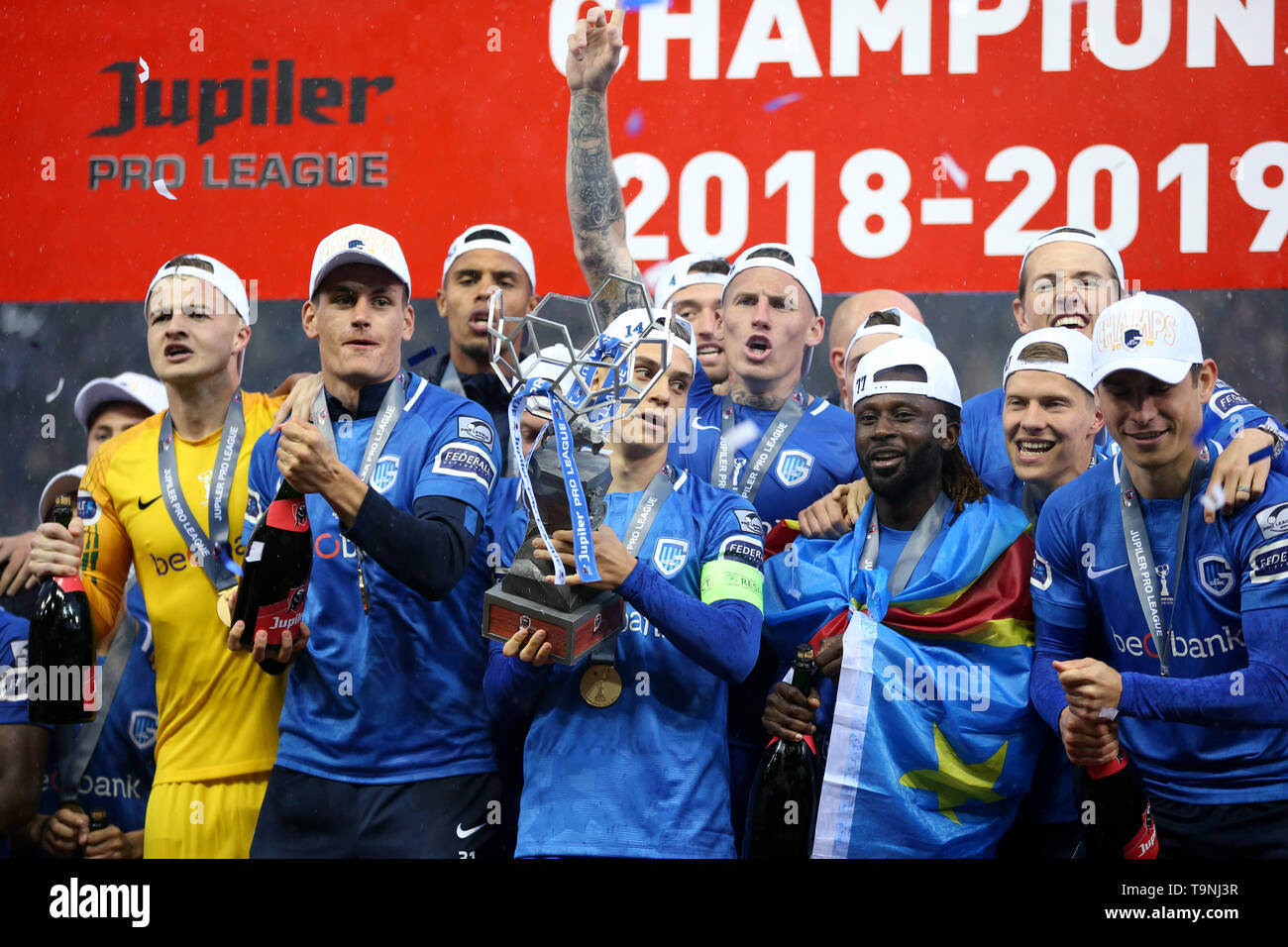 GENK, BELGIUM - MAY 19: Leandro Trossard of Genk celebrates the title of  champion of Belgium after the Jupiler Pro League play-off 1 match (day 10)  between Krc Genk and Standard de