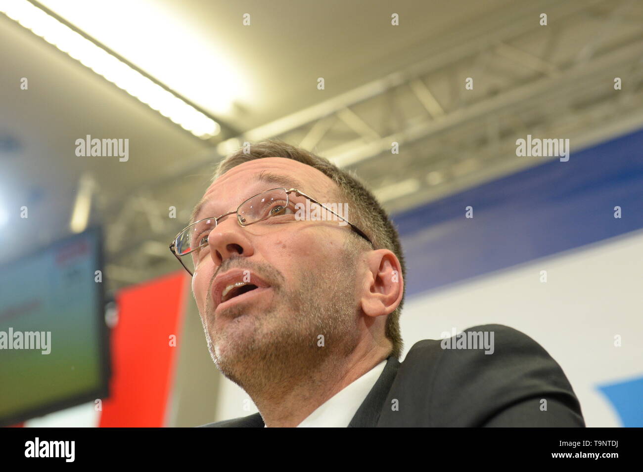 Vienna, Austria. 20th May, 2019. Press release of the FPÖ (Freedom Party of Austria).  Picture shows Interior Minister Herbert Kick( FPÖ). Credit: Franz Perc/Alamy Live News Stock Photo