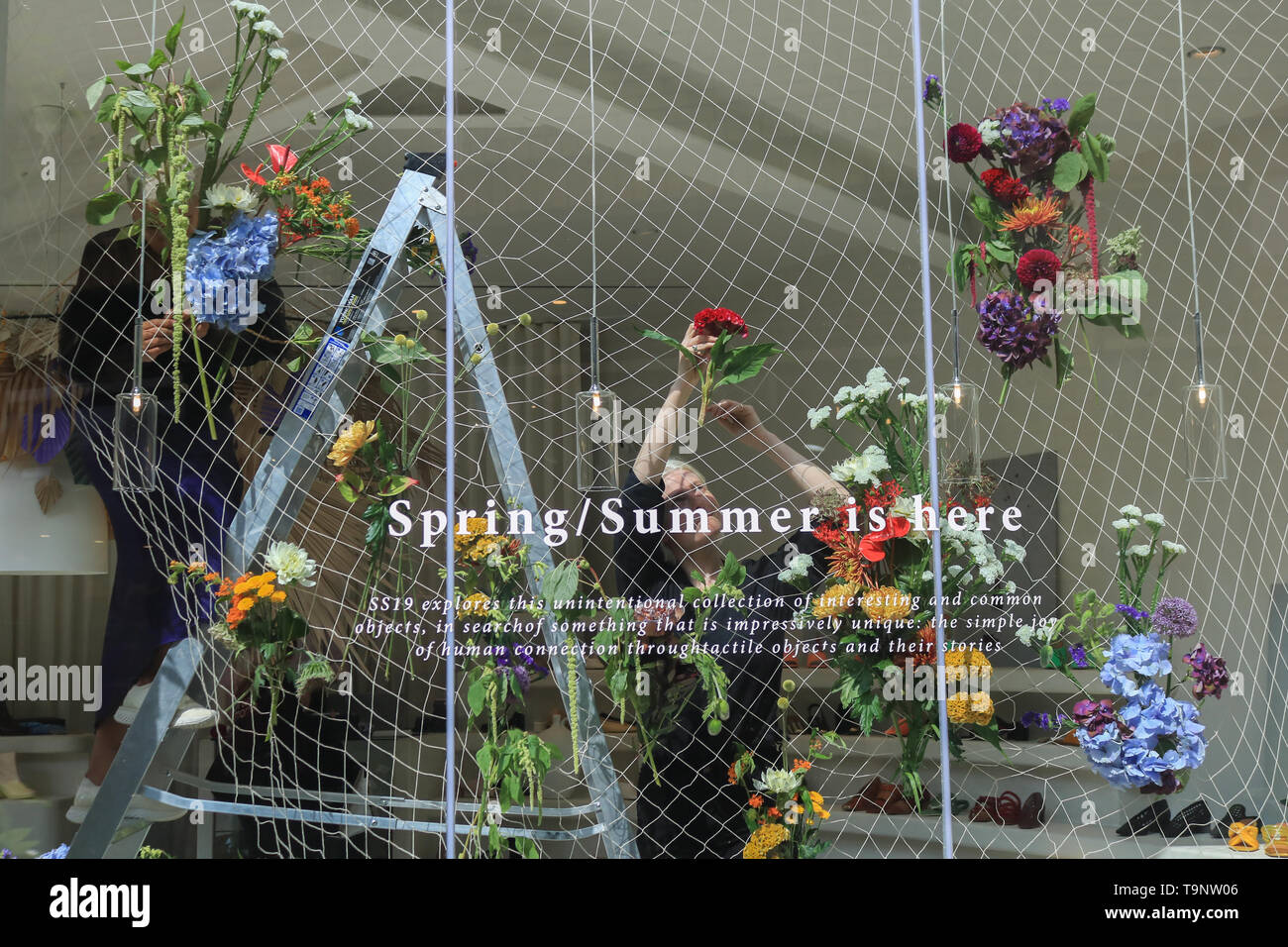 London, UK. 20th May, 2019. Shop owners decorate their shops in fashionable Chelsea with creative floral designs and displays to compete for the prestigious annual floral art show awards at the Chelsea in Bloom competition in association with the Royal Horticultural Society (RHS) coinciding with the Chelsea Flower Show. This year's theme is Under The Sea and the Environment Credit: amer ghazzal/Alamy Live News Stock Photo