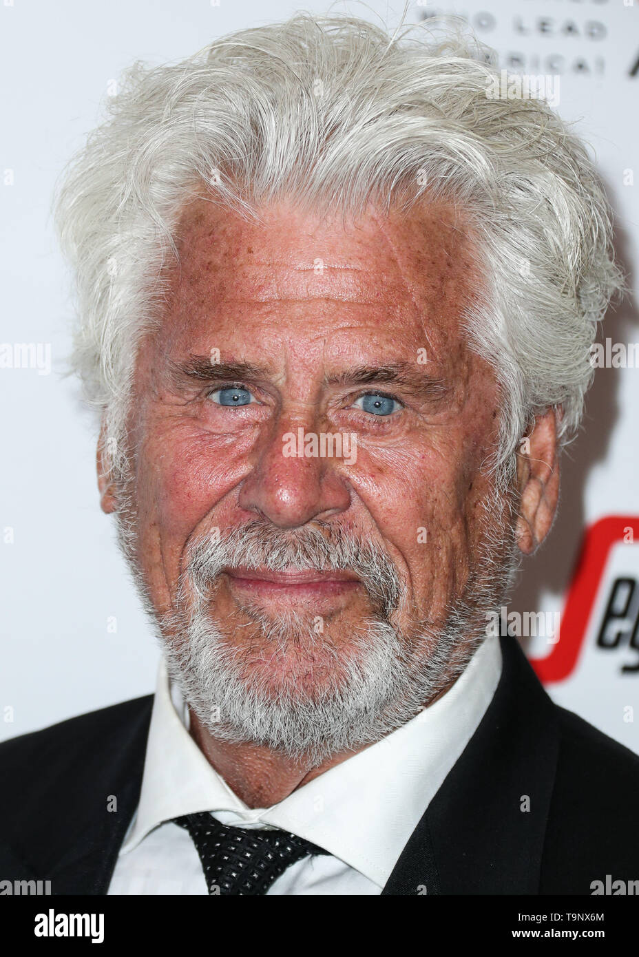 Barry bostwick hi-res stock photography and images - Alamy