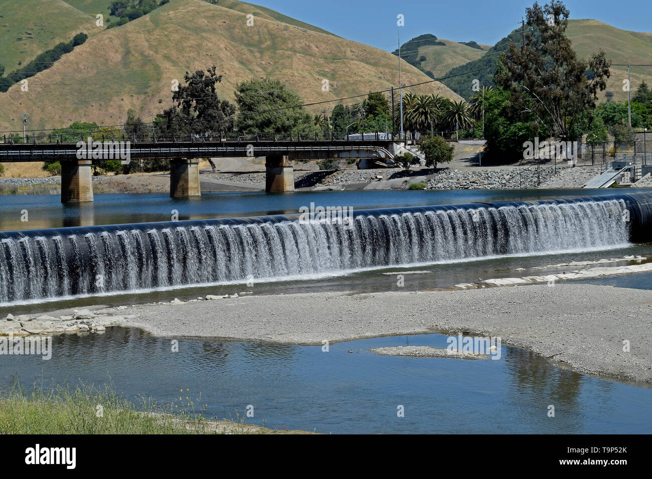 Rubber dam hires stock photography and images  Alamy