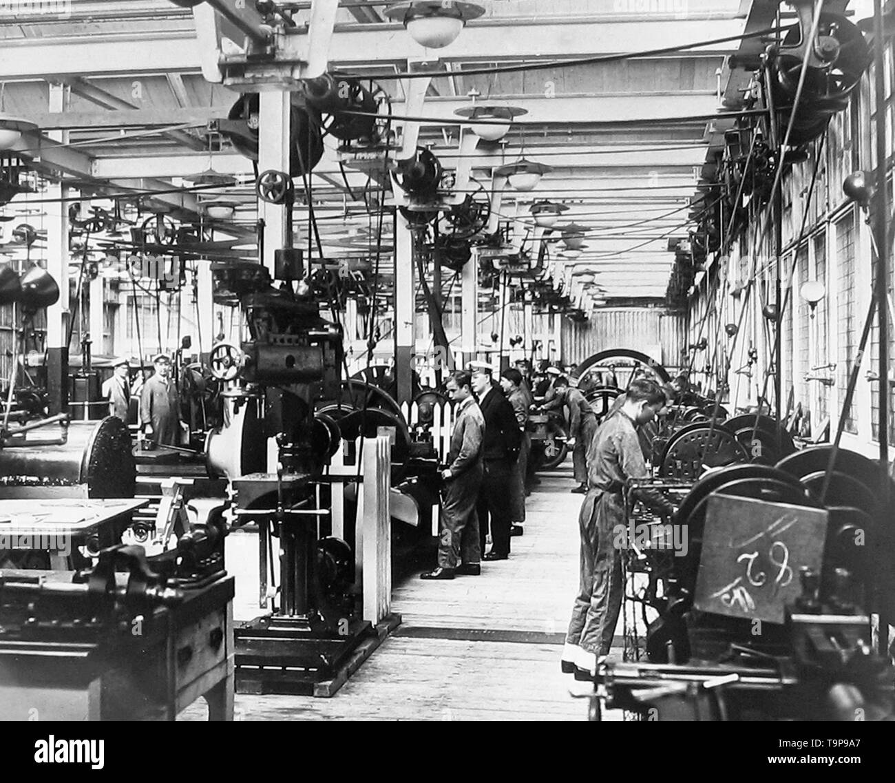 Royal Navy RNC Dartmouth Machine Shop Stock Photo