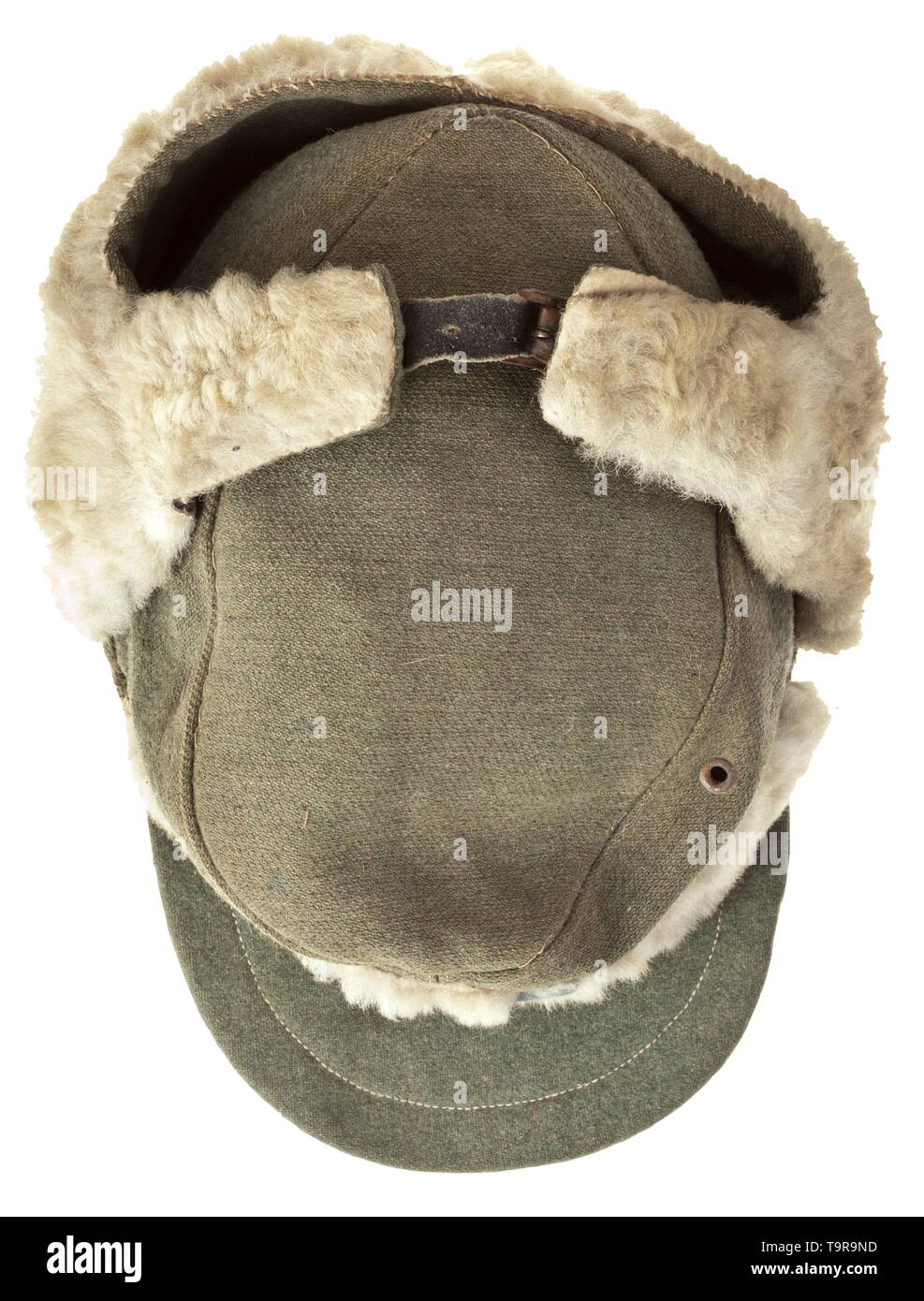 winter field cap