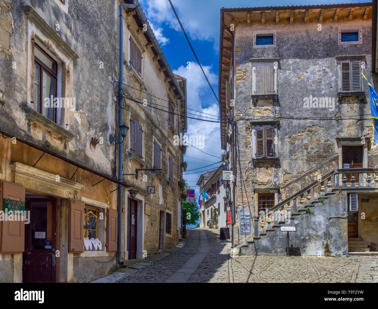 Artist's place and mountain village of Groznjan, Istrien, Croatia, Europe, Künstlerort und Bergdorf Groznjan, Kroatien, Europa Stock Photo