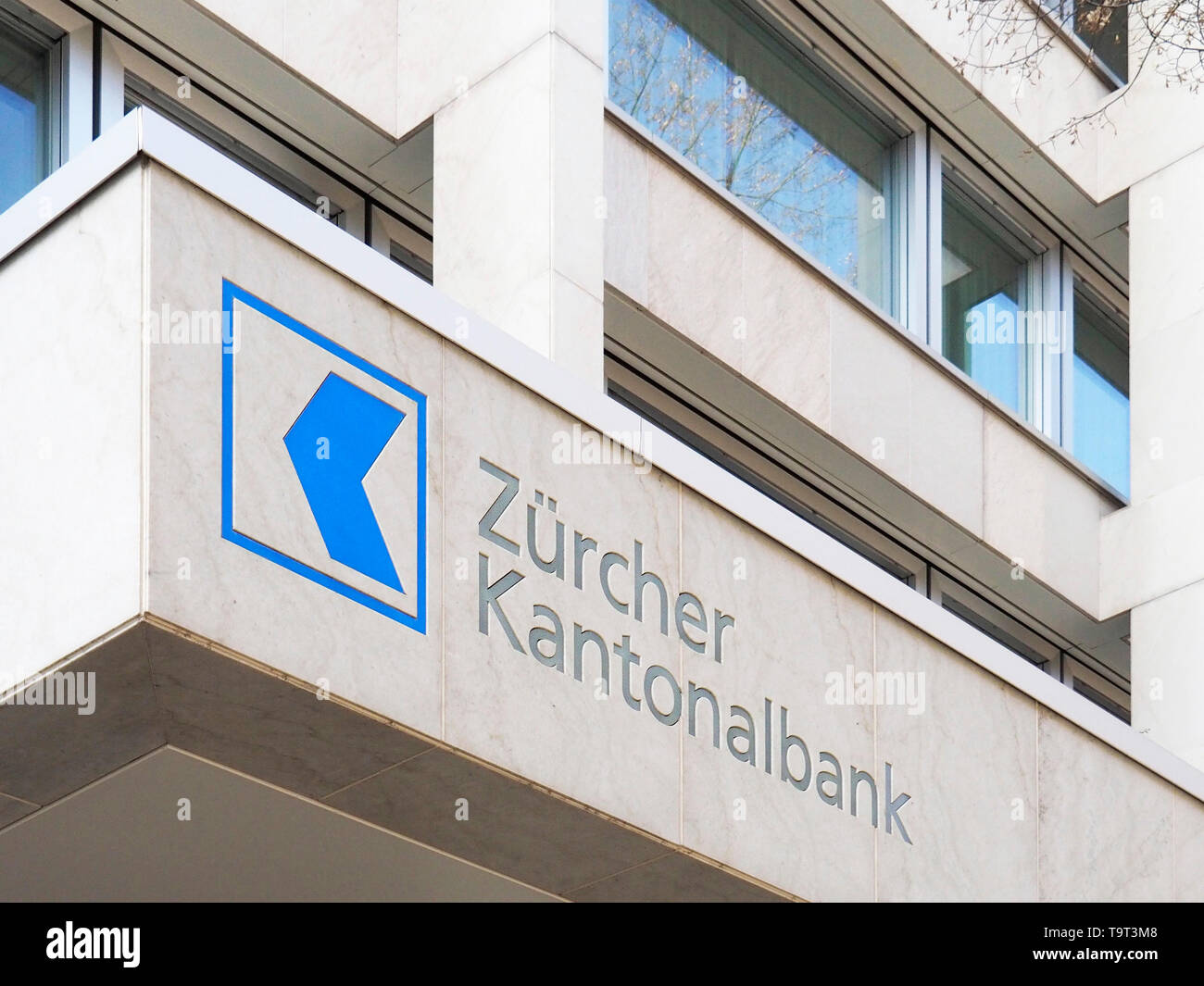 Logo der Zürcher Kantonalbank (ZKB), Hauptsitz in Zürich Stock Photo