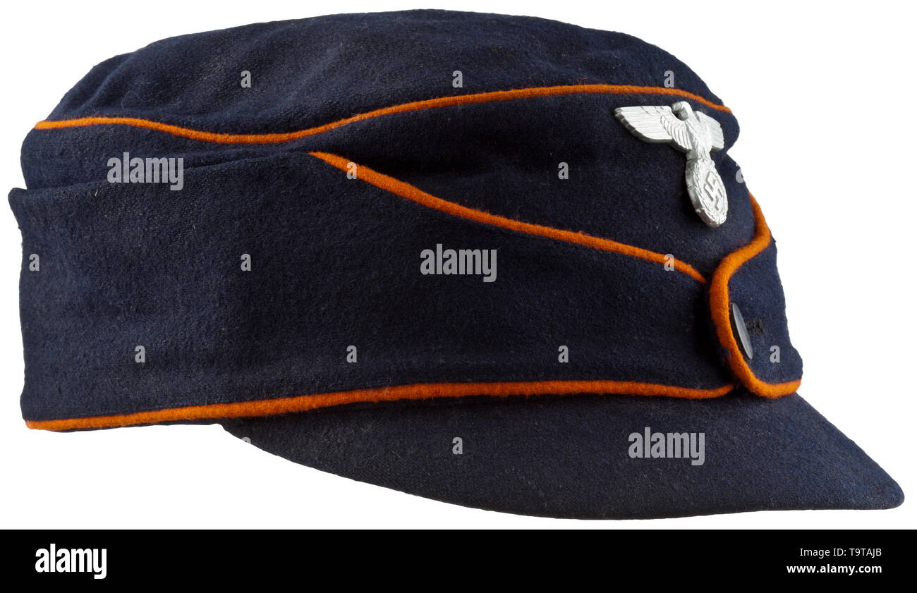 Dark blue woollen cloth 