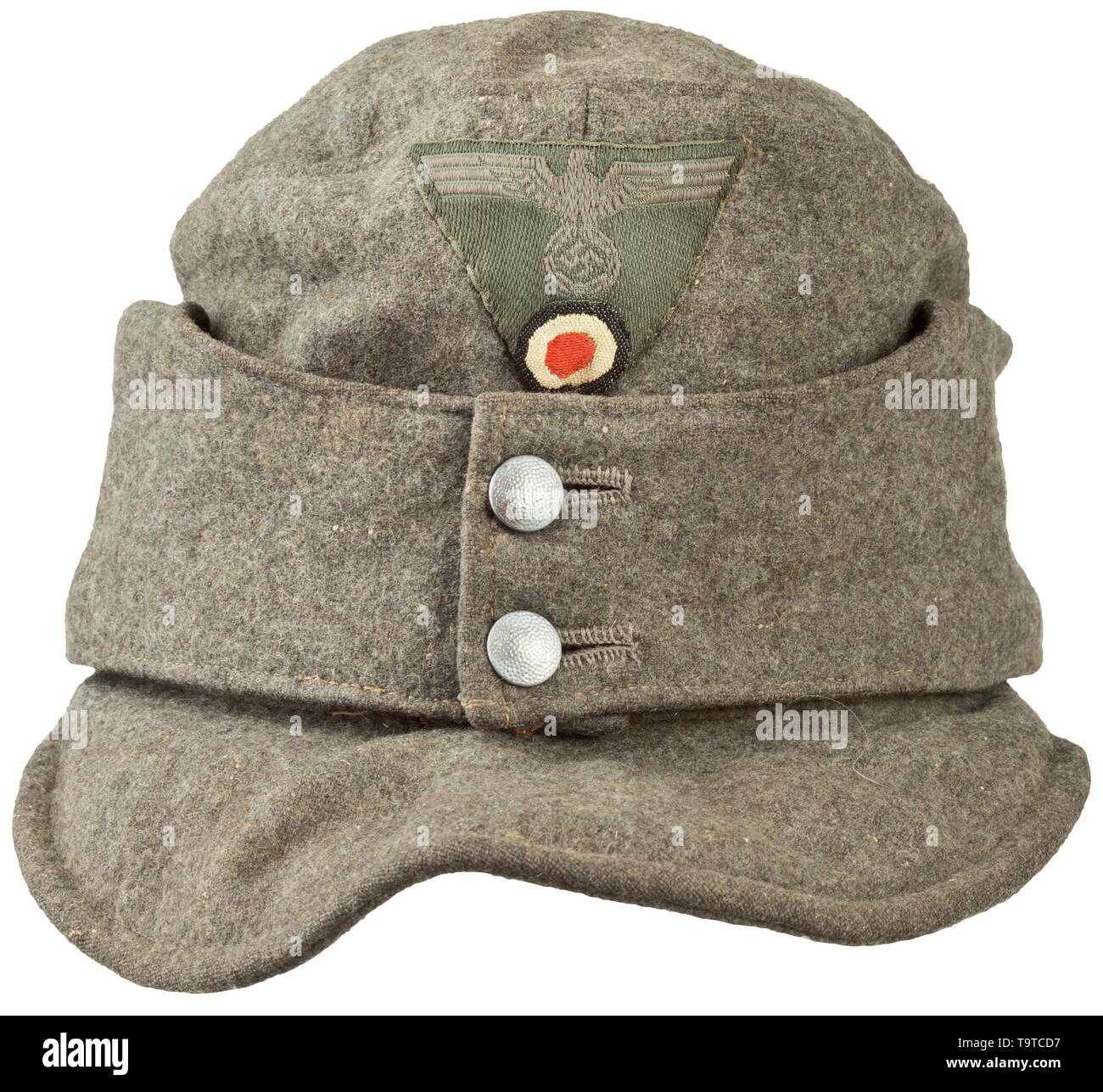 A field cap M 43 for enlisted men/NCOs of the army Field-grey wollen cloth, grained aluminium buttons, BeVo-woven cap trapezoid, light linen liner (sweat stains). In used condition. historic, historical, army, armies, armed forces, military, militaria, object, objects, stills, clipping, clippings, cut out, cut-out, cut-outs, 20th century, Editorial-Use-Only Stock Photo