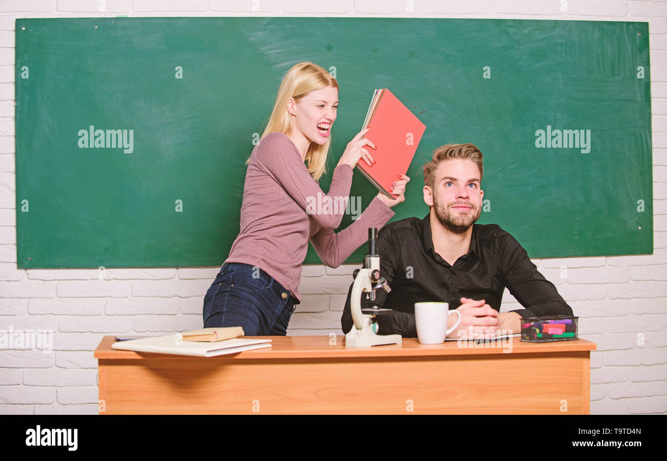 Worried about exams. Учитель кричит на ученика. Учитель кричит на учителя. Ученики смеются над учителем. Травля учителей в школе.