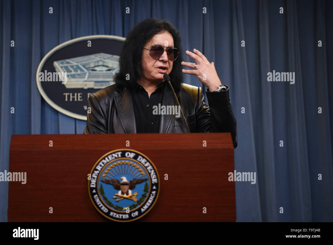 Rock legend Gene Simmons of KISS answers soldiers questions during a meet-and-greet at the Pentagon May 16, 2019 in Washington, D.C. Stock Photo