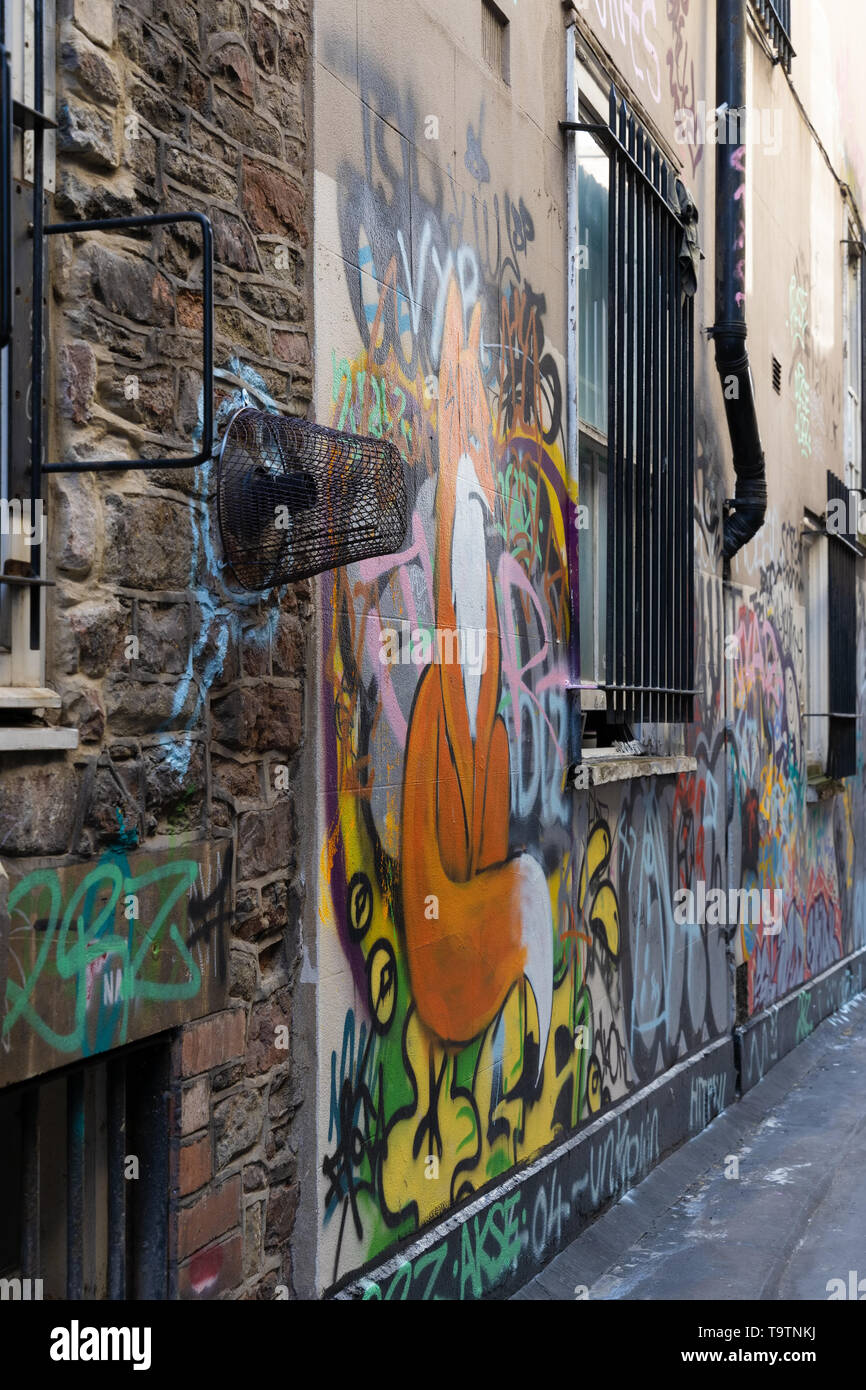 Graffiti covered walls hi-res stock photography and images - Alamy