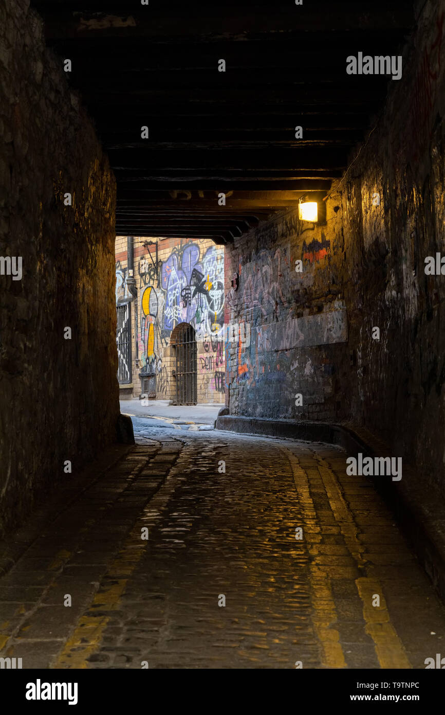 Graffiti covered walls hi-res stock photography and images - Alamy