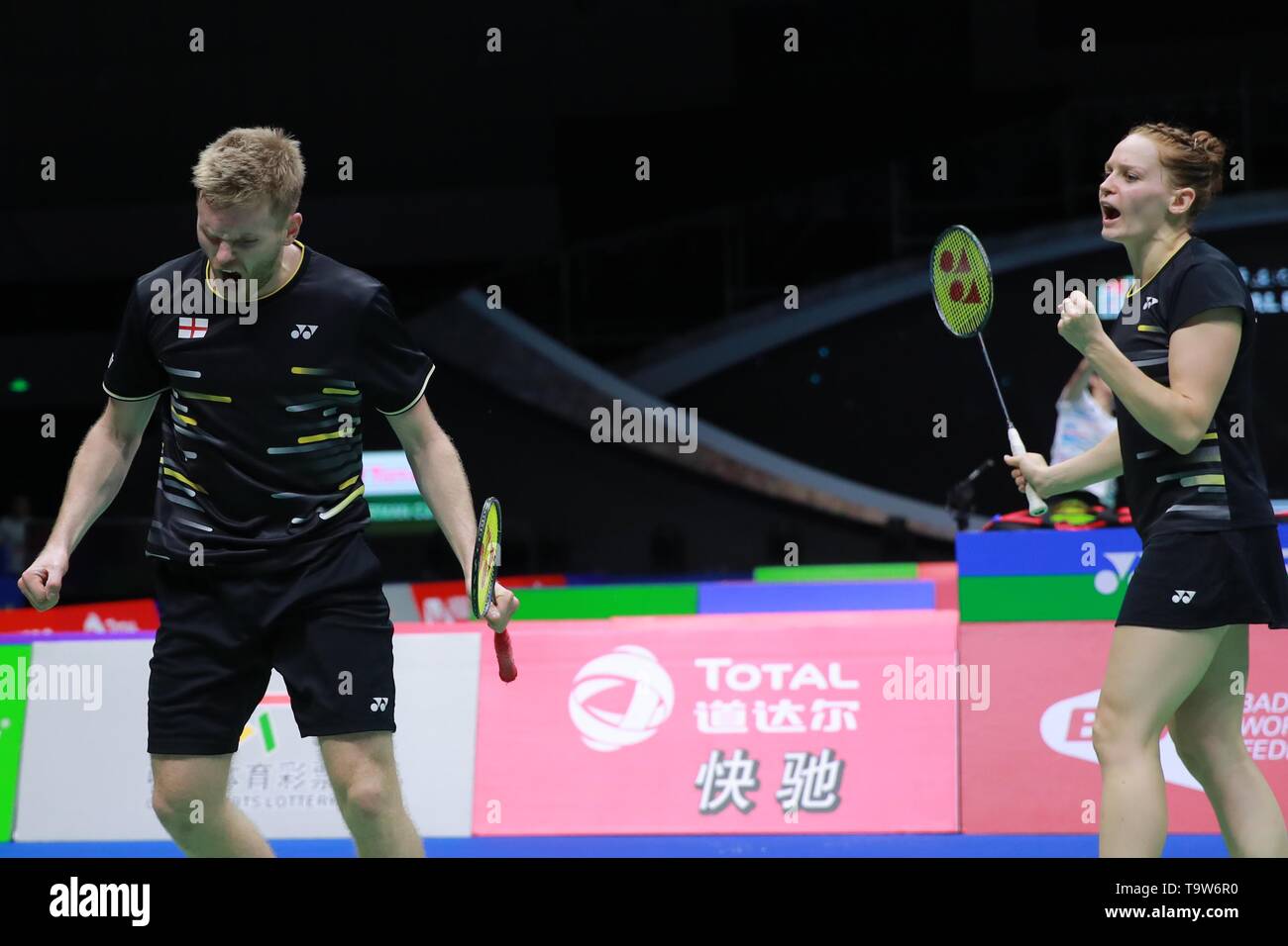 Nanning, China's Guangxi Zhuang Autonomous Region. 20th May, 2019. Marcus Ellis(L)/Lauren Smith of England react during the mixed doubles match against Mathias Christiansen/Sara Thygesen of Denmark in the group match between Denmark and England at TOTAL BWF Sudirman Cup 2019 held in Nanning, south China's Guangxi Zhuang Autonomous Region, May 20, 2019. Credit: Liu Xu/Xinhua/Alamy Live News Stock Photo