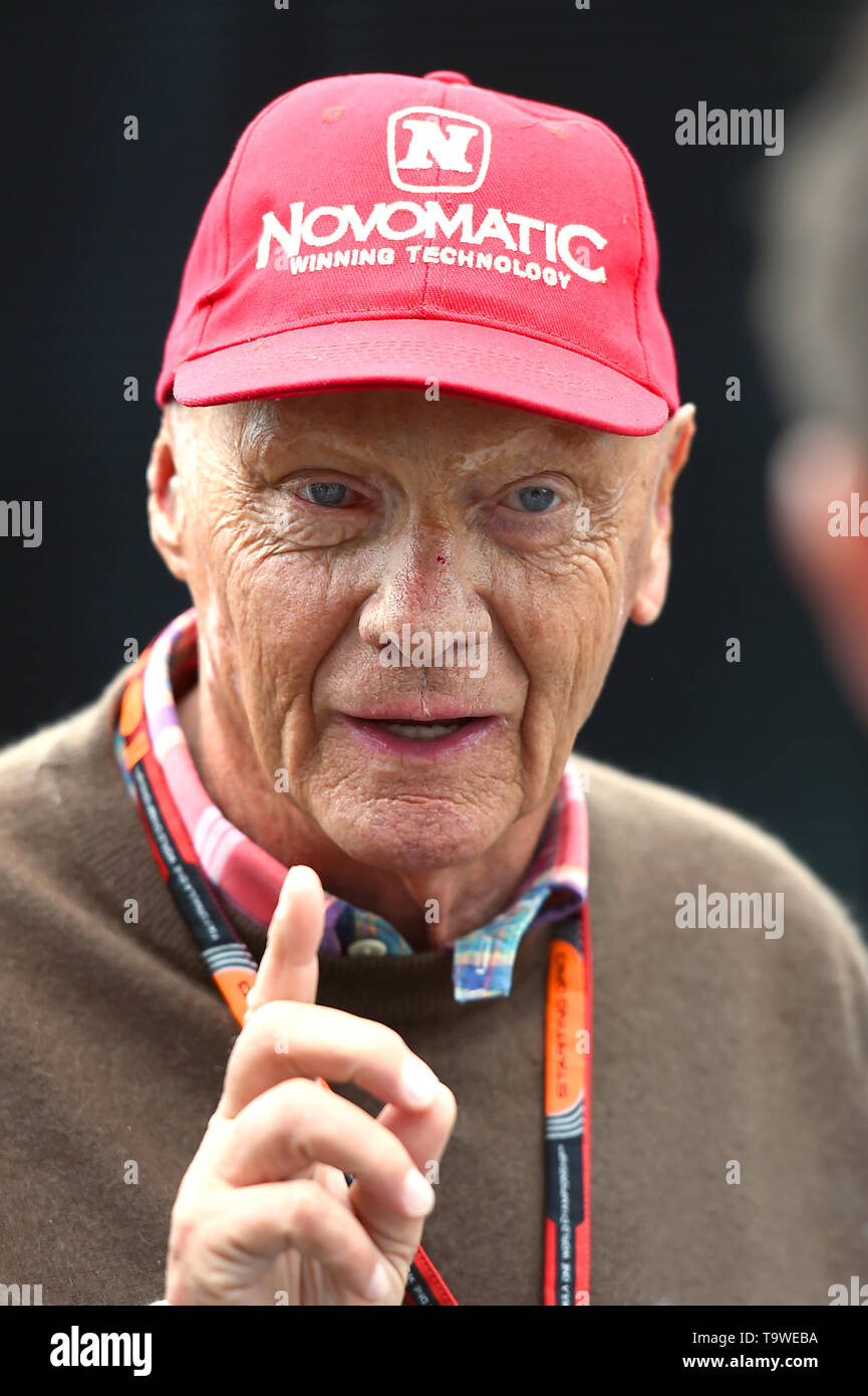 Niki Lauda died at the age of 70 Niki LAUDA (AUT), Chairman of the  Supervisory Board Mercedes AMG F1 Team.gesture, raises his index finger,  pointing finger, single image, single cut motif, portrait,