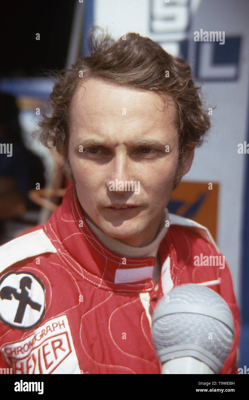 Muelheim, Deutschland. 21st May, 2019. Niki Lauda died at the age of 70 Niki  LAUDA (AUT), Formula 1, racing driver, Scuderia Ferrari, portrait,  PortrvÉ¬ÉvÇ¬sst, portrait, cropped single image, single motive, in interview ,