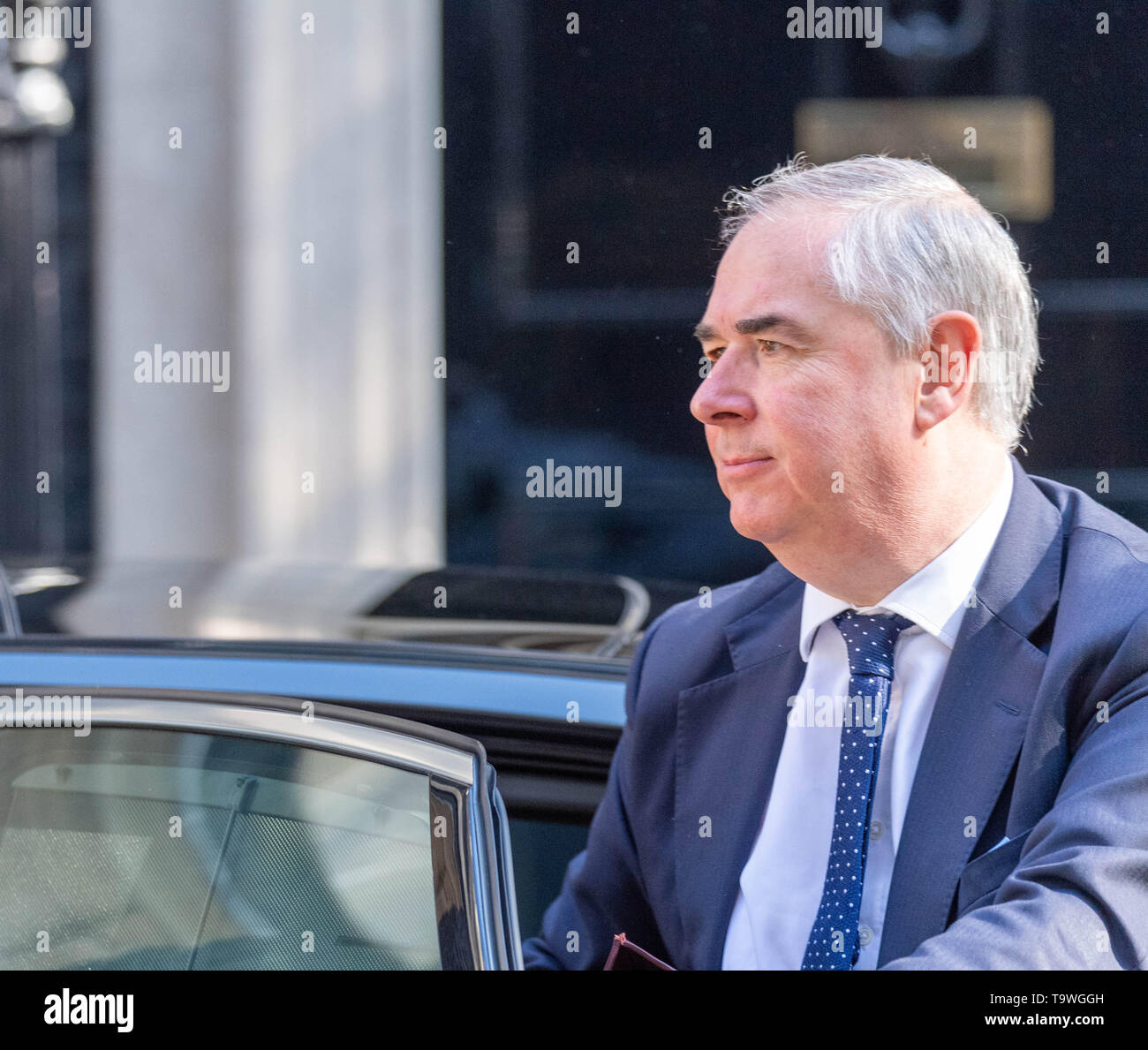 London, UK. 21st May 2019, Geoffrey Cox QC MP arrives at a Cabinet meeting at 10 Downing Street, London Credit: Ian Davidson/Alamy Live News Stock Photo