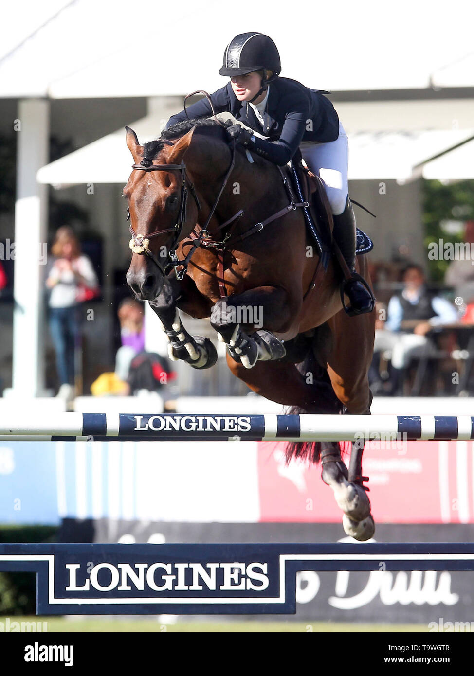 Bill Gates Daughter Horse
