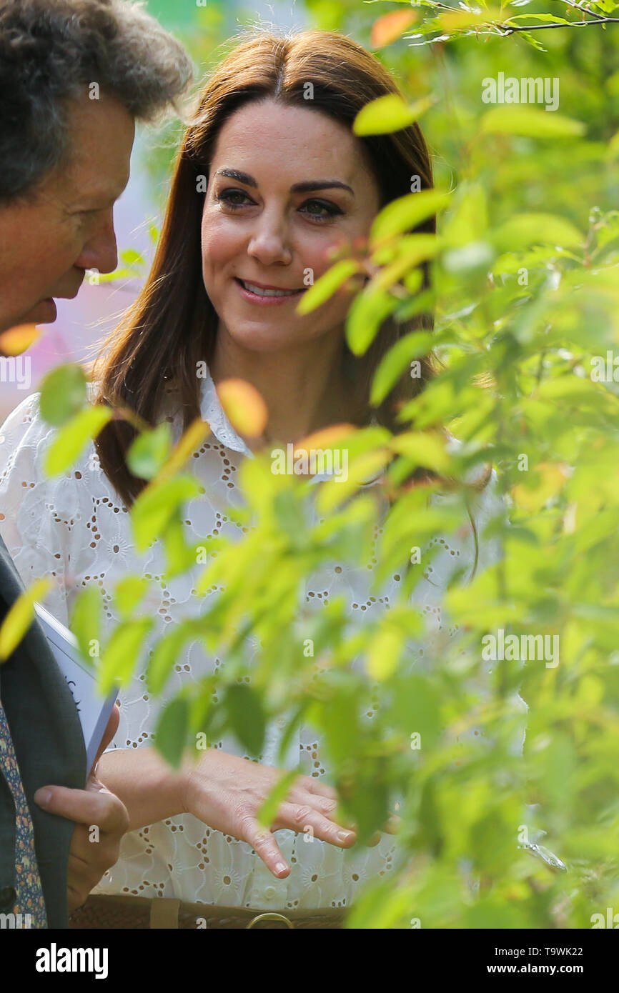 May 20, 2019 - London, United Kingdom - Duchess of Cambridge seen during the Chelsea Flower Show..The Royal Horticultural Society Chelsea Flower Show is an annual garden show over five days in the grounds of the Royal Hospital Chelsea in West London. The show is open to the public from 21 May until 25 May 2019. (Credit Image: © Dinendra Haria/SOPA Images via ZUMA Wire) Stock Photo